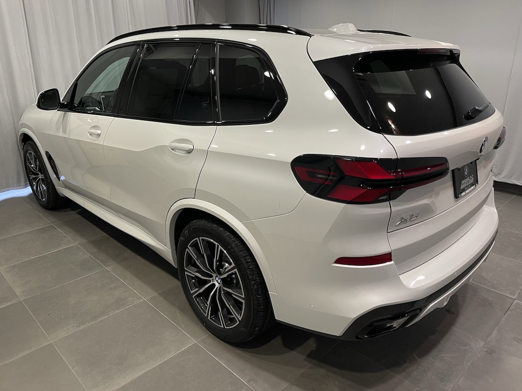 New 2026 BMW X5 xDrive40i SUV