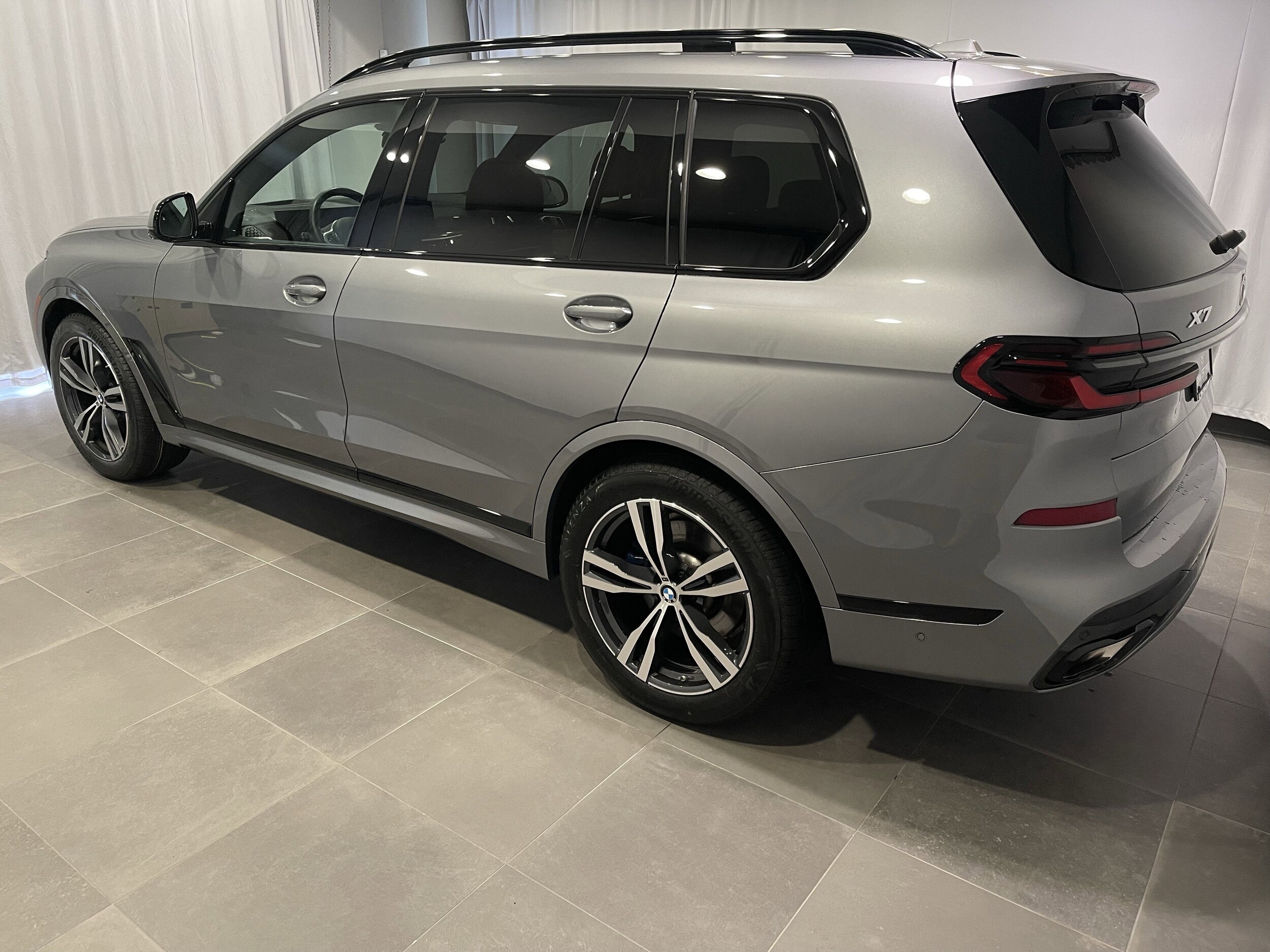 2024 Bmw X7 xDrive40i photo 4