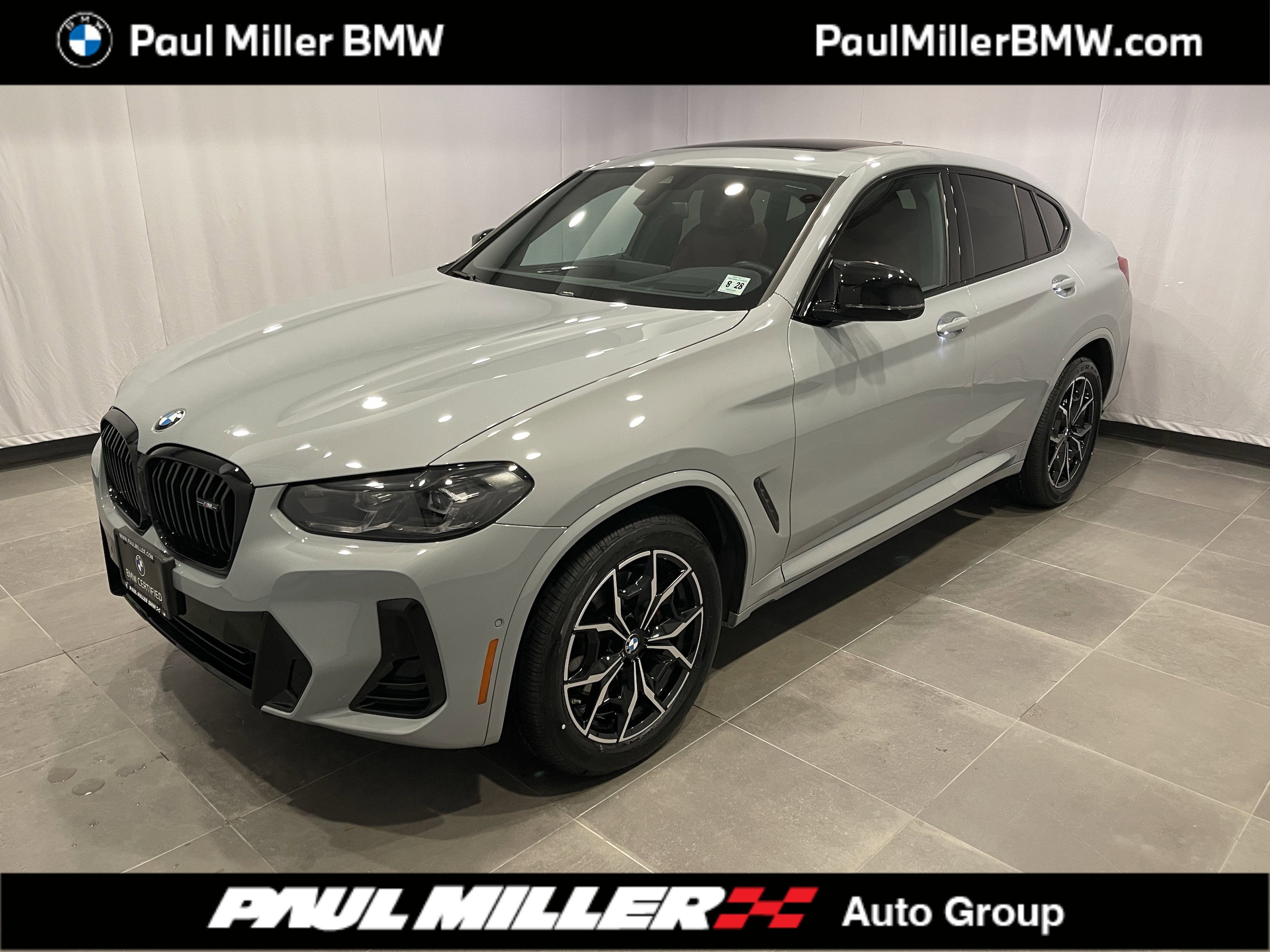 2024 BMW X4 M40i's photo