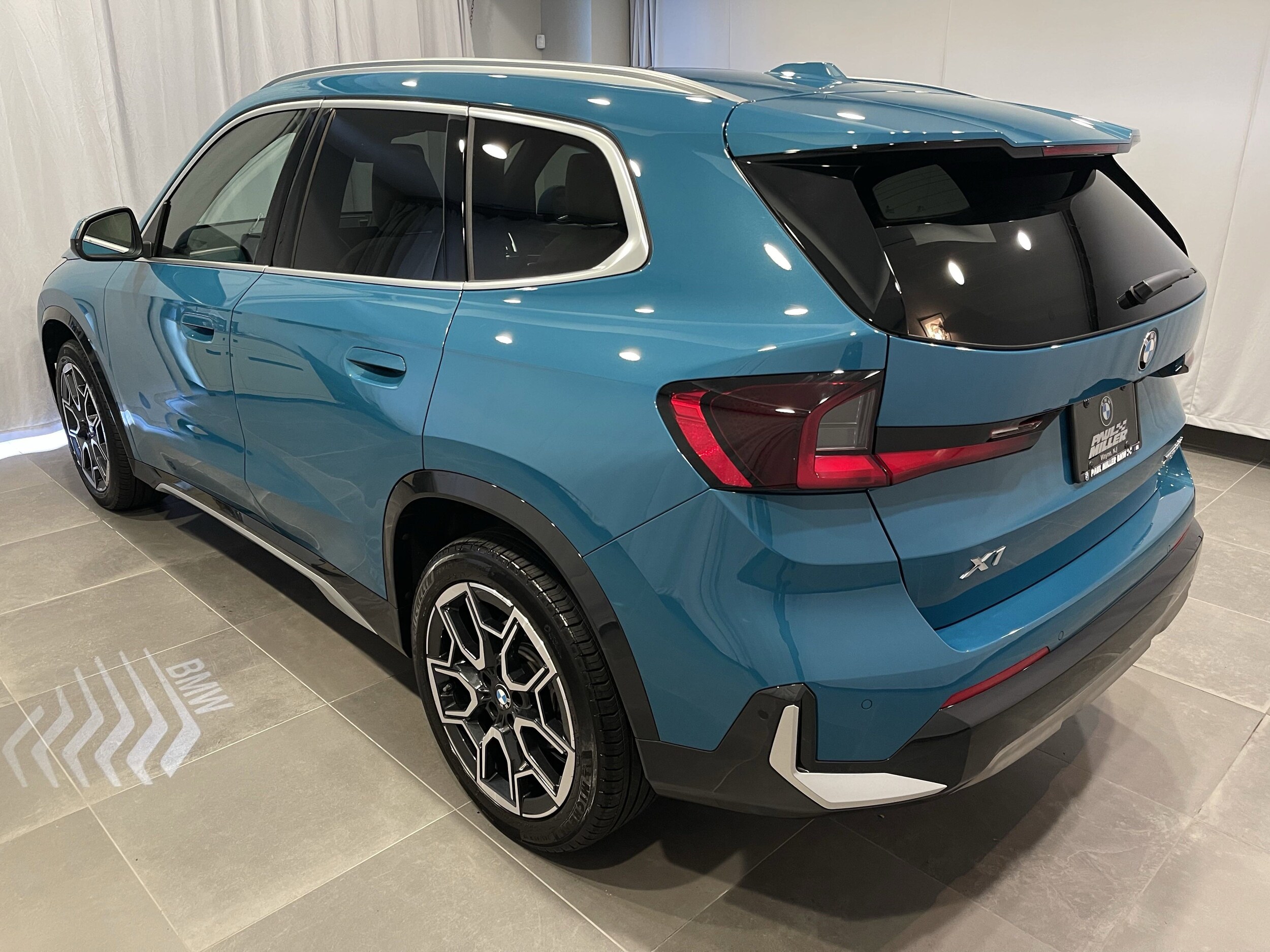 2025 Bmw X1 XDrive28i photo 4