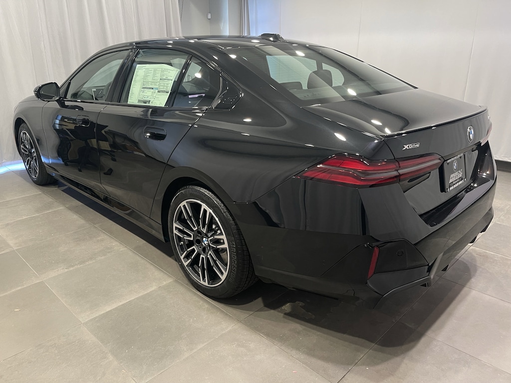 New 2027 BMW 530i xDrive Sedan