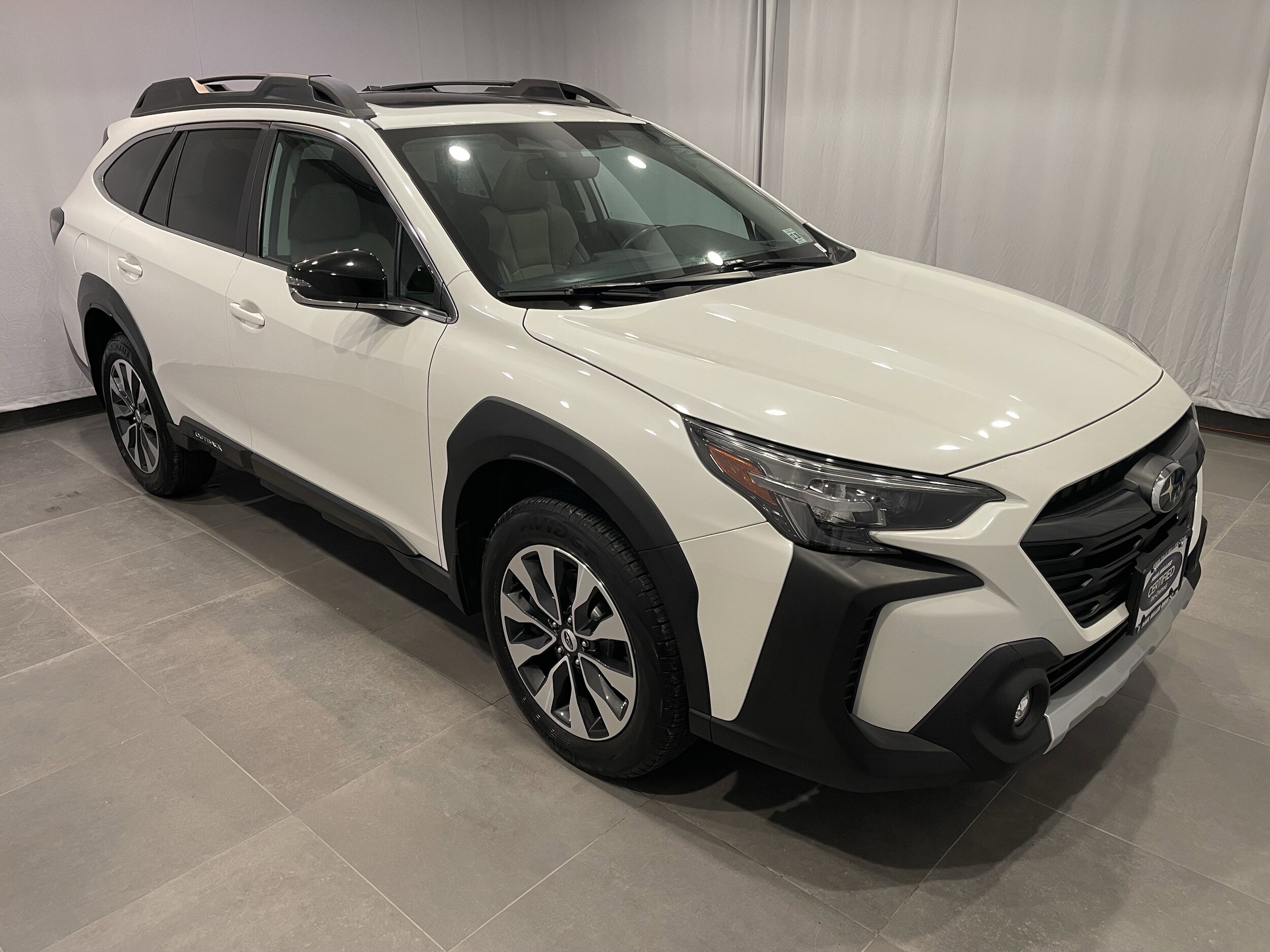 2024 Subaru Outback Limited photo 3