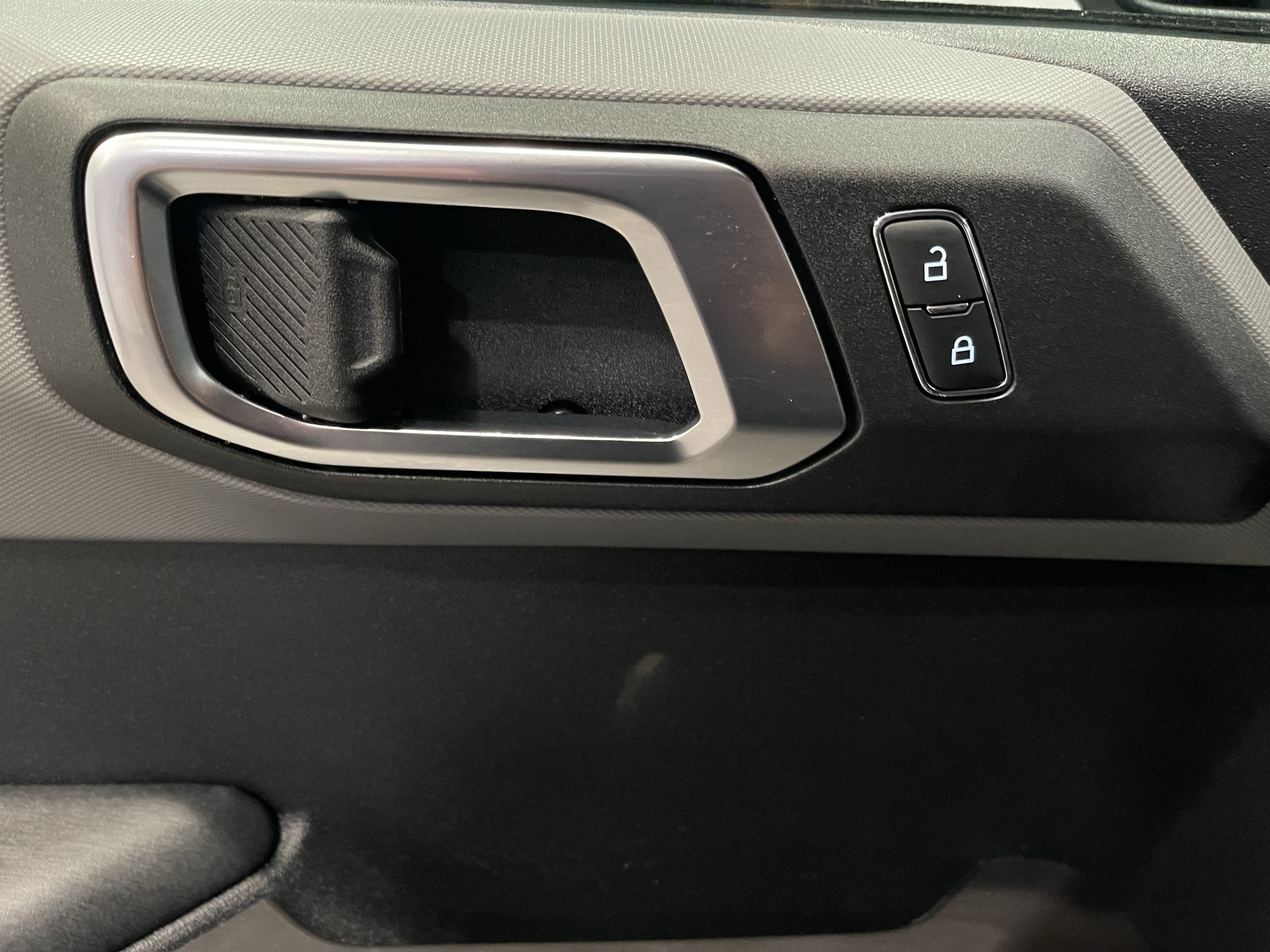 2024 Ford Bronco 4-Door Black Diamond - Photo 11