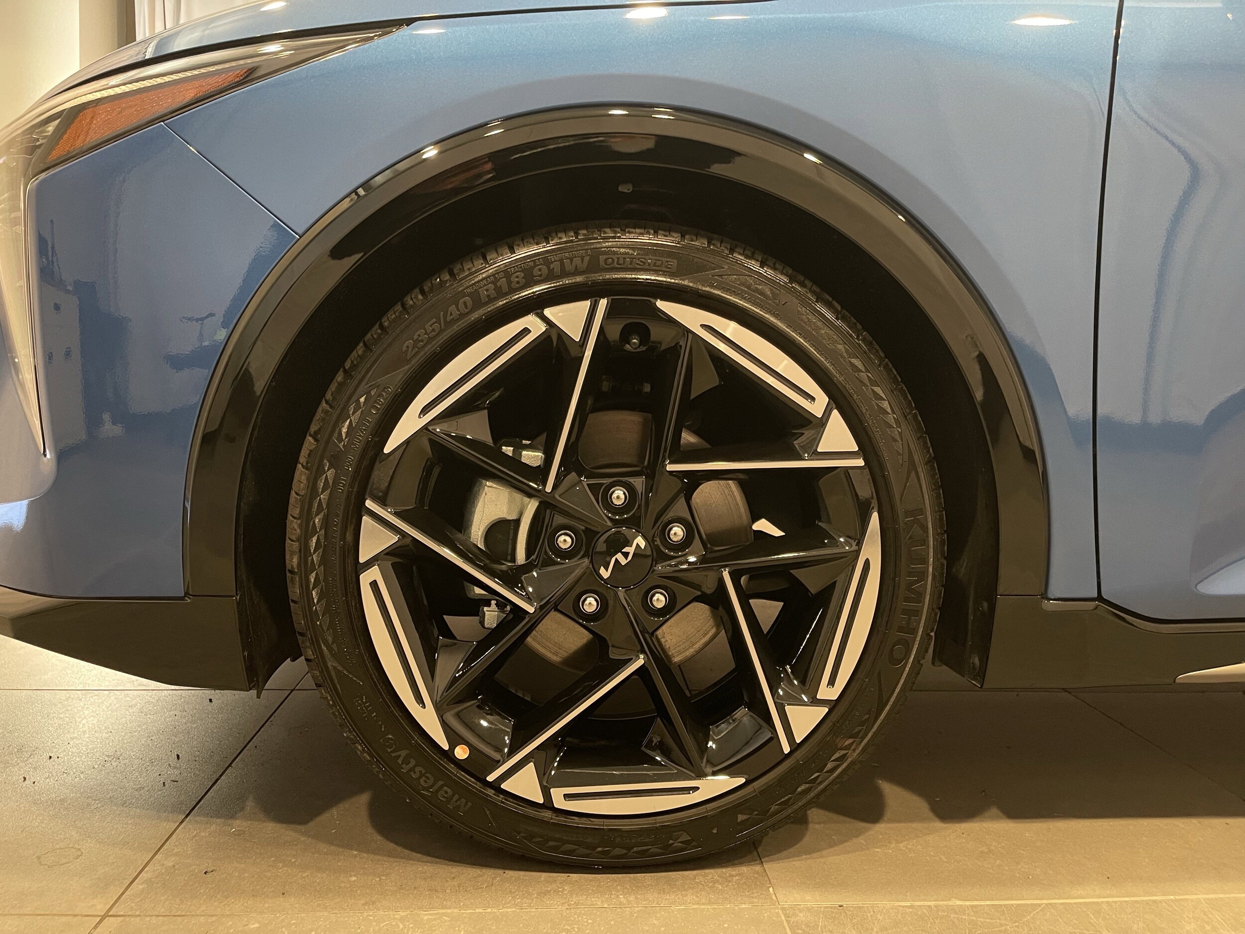 2025 Kia K4 GT-Line - Photo 7