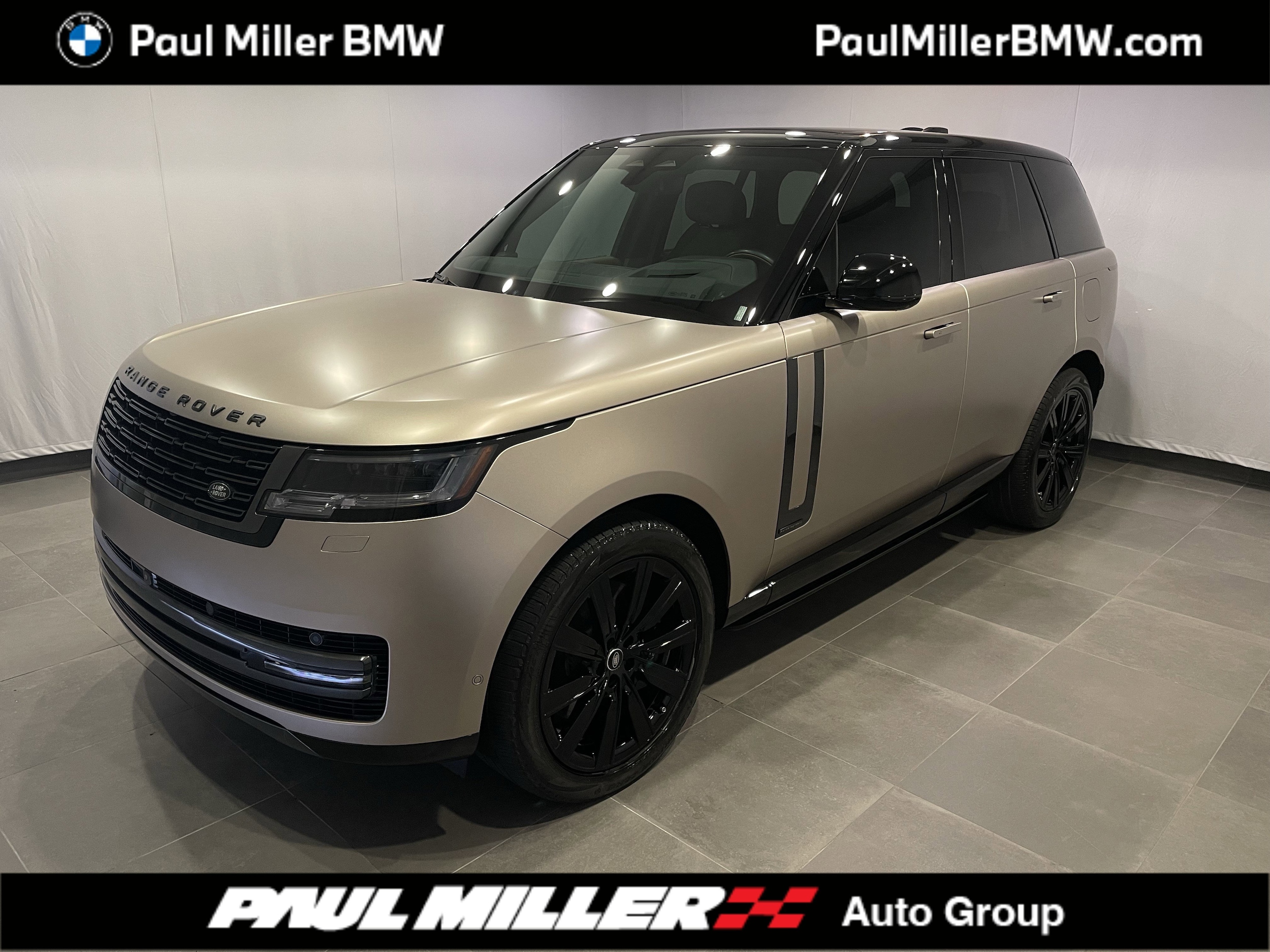2025 Land Rover Range Rover 3.0 PHEV Autobiography's photo