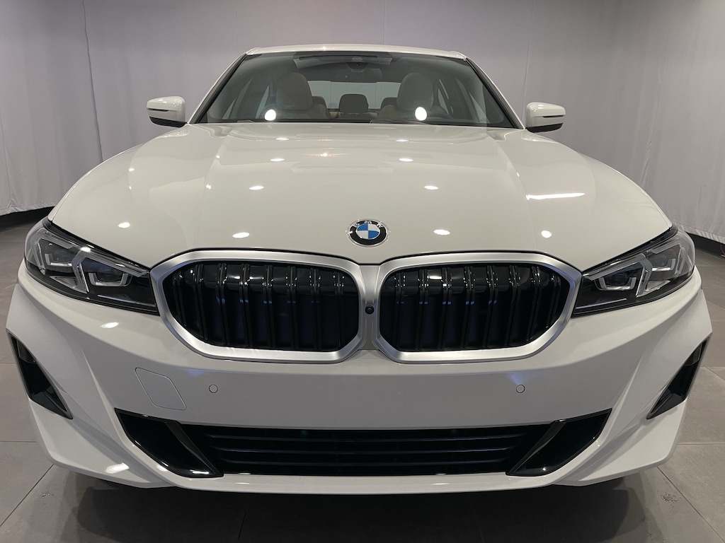 New 2026 BMW 330i xDrive Sedan