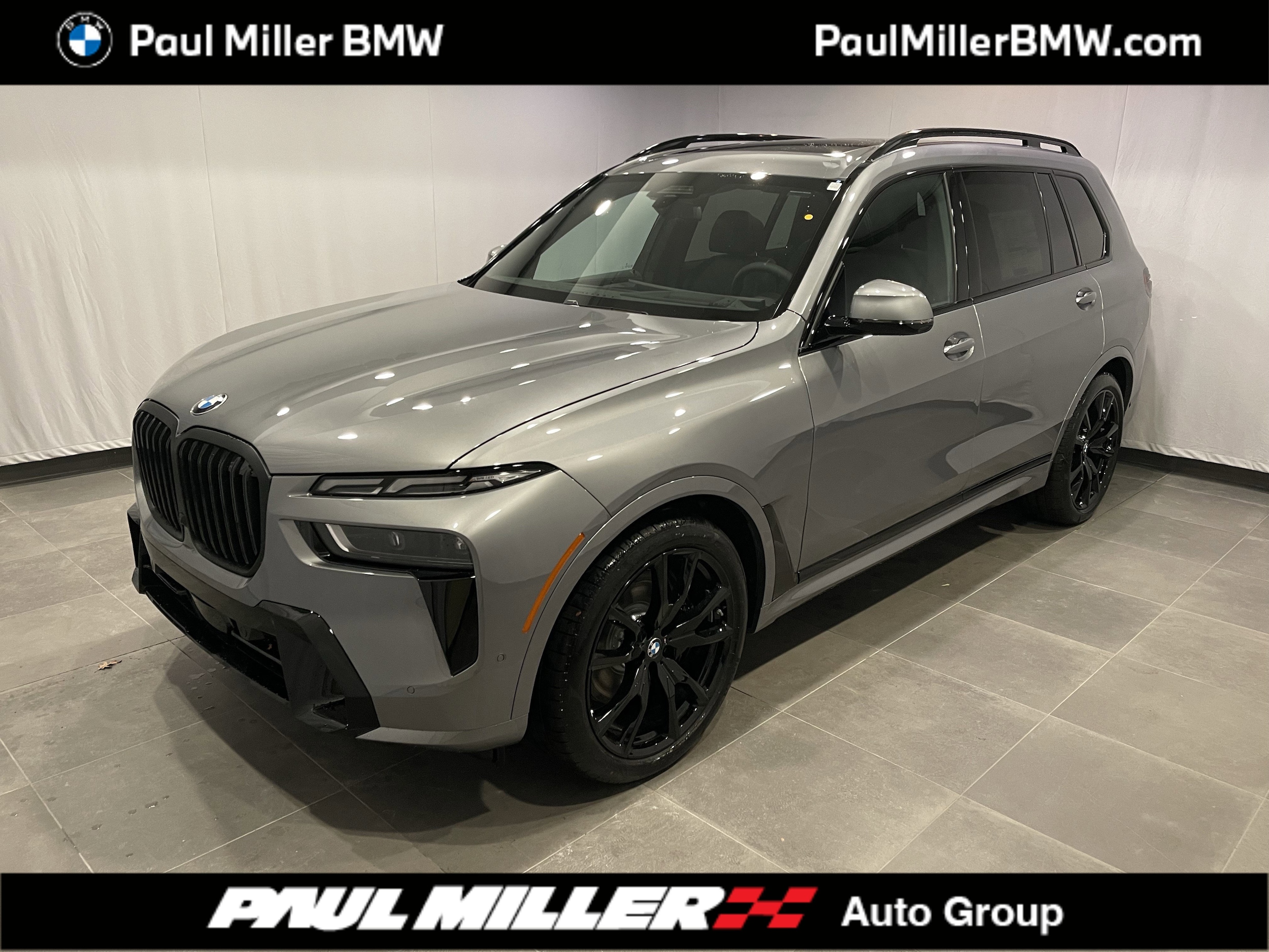 2026 BMW X7 40i's photo