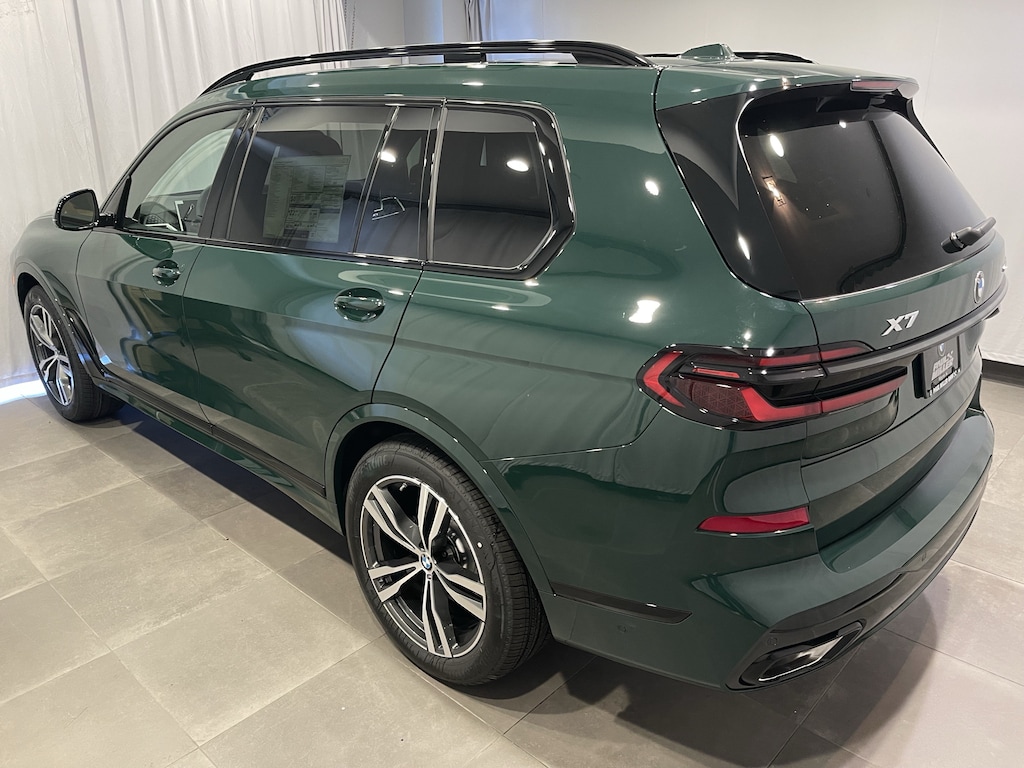 New 2027 BMW X7 xDrive40i SUV