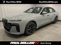 2025 BMW 760i xDrive Sedan
