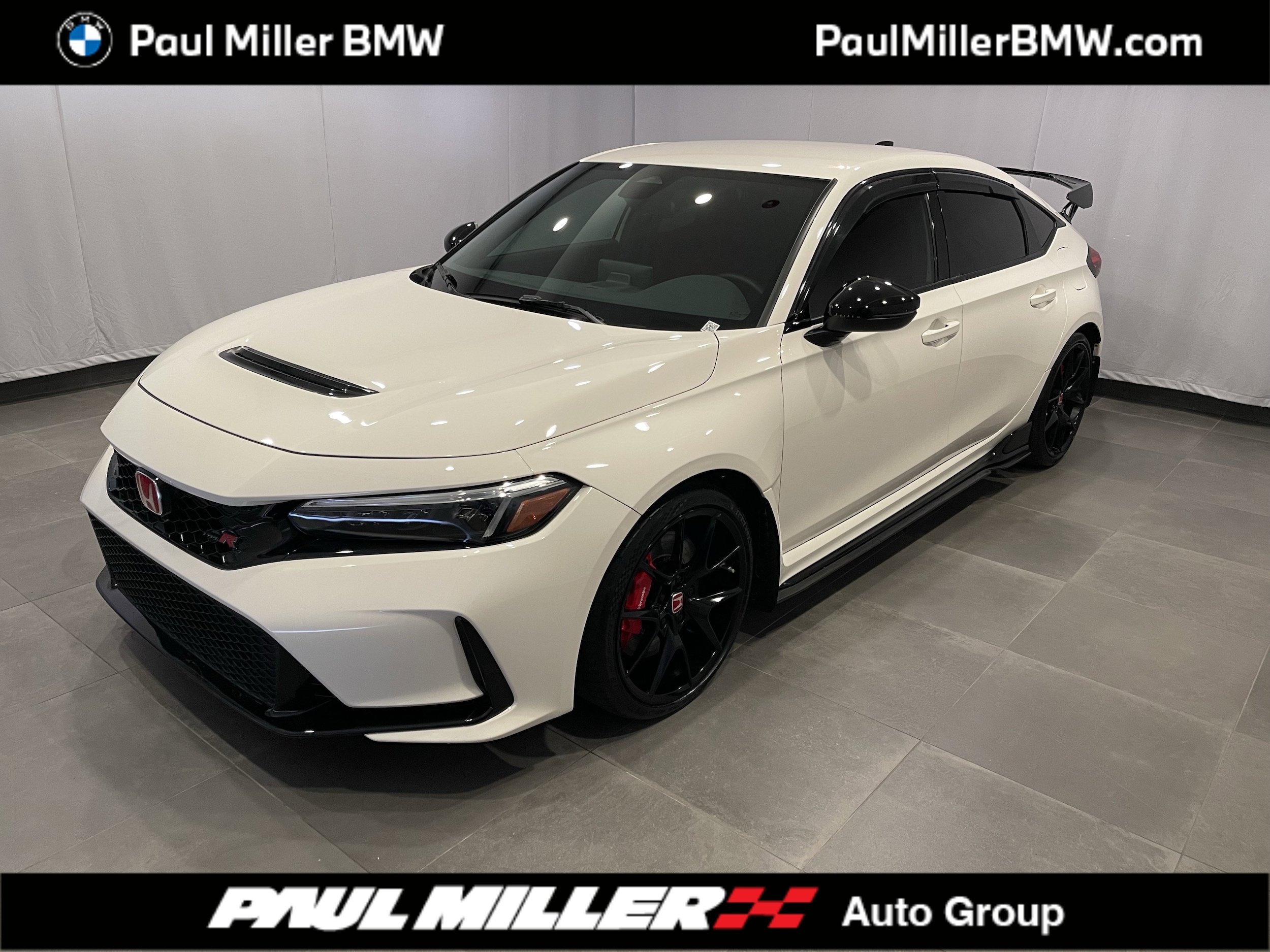 2023 Honda Civic Type-R's photo