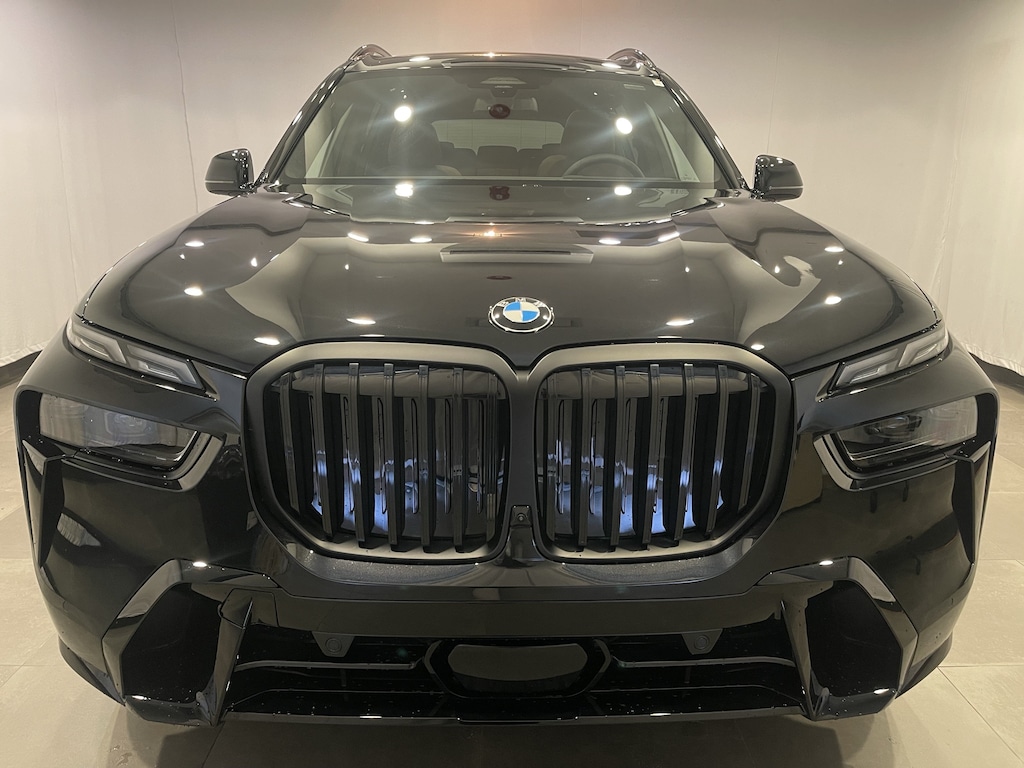 New 2027 BMW X7 xDrive40i SUV
