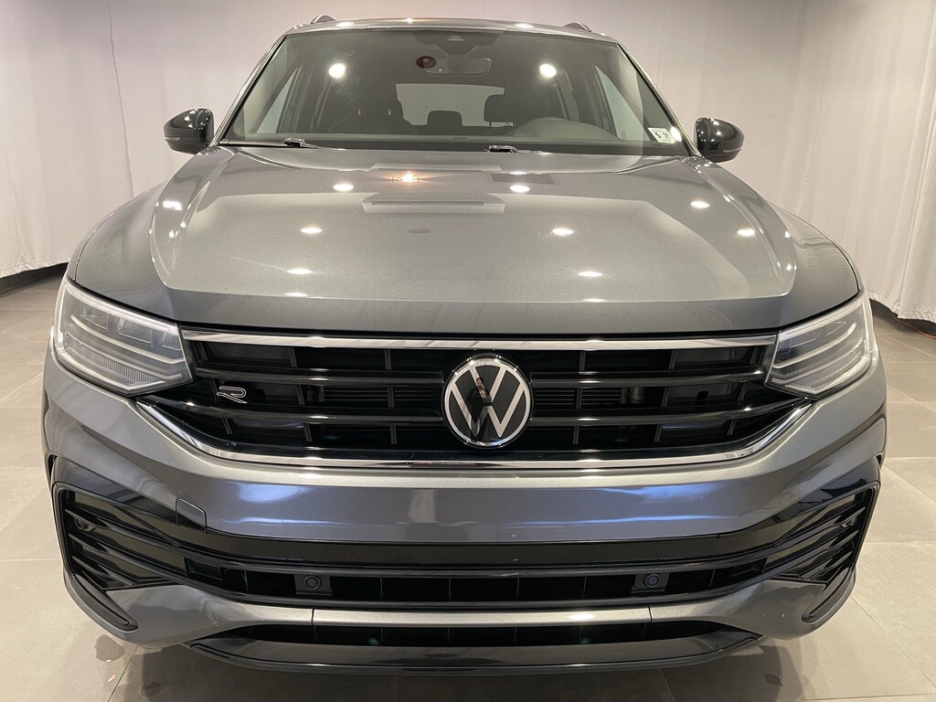 Used 2023 Volkswagen Tiguan 2.0T SE R-Line Black SUV
