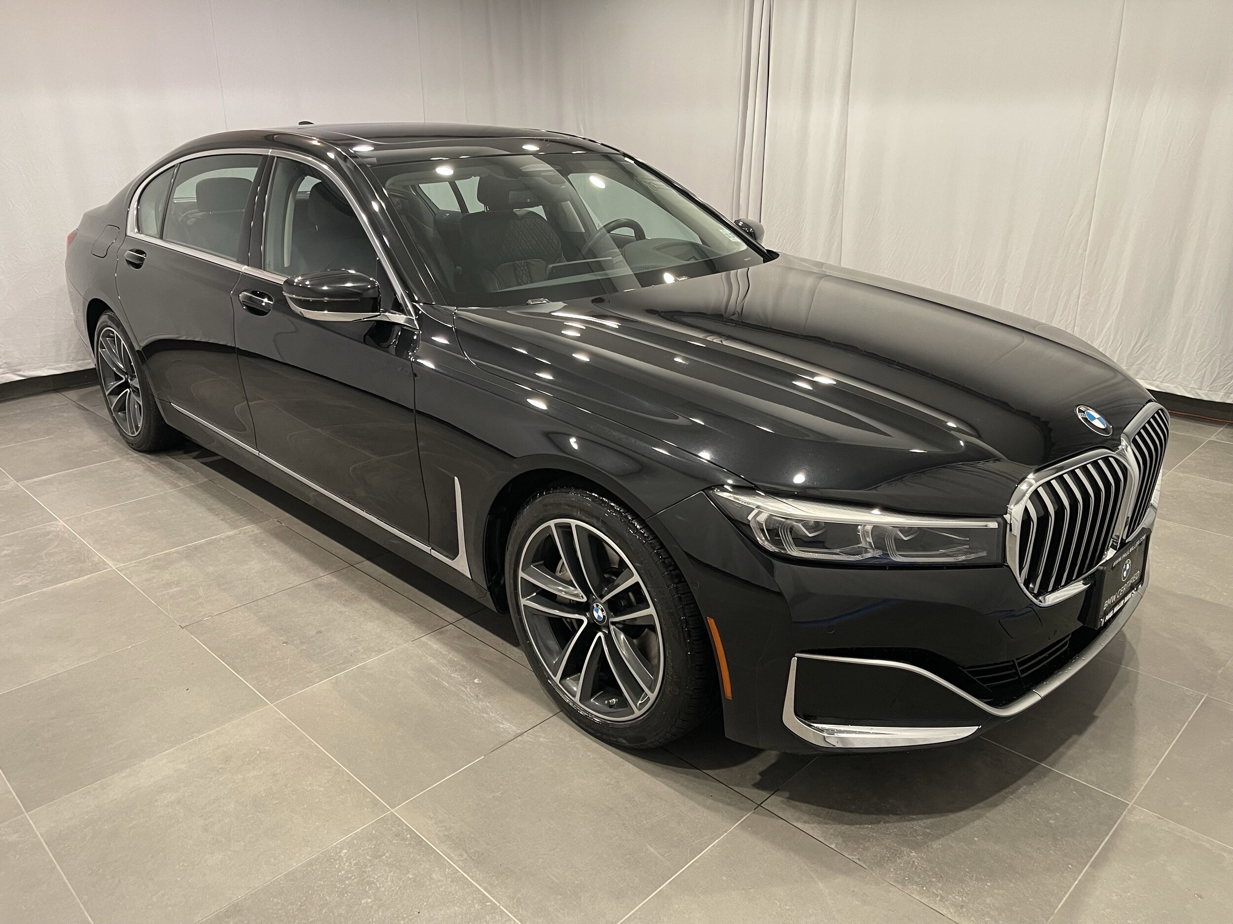 2022 Bmw 750i xDrive Sedan photo 3