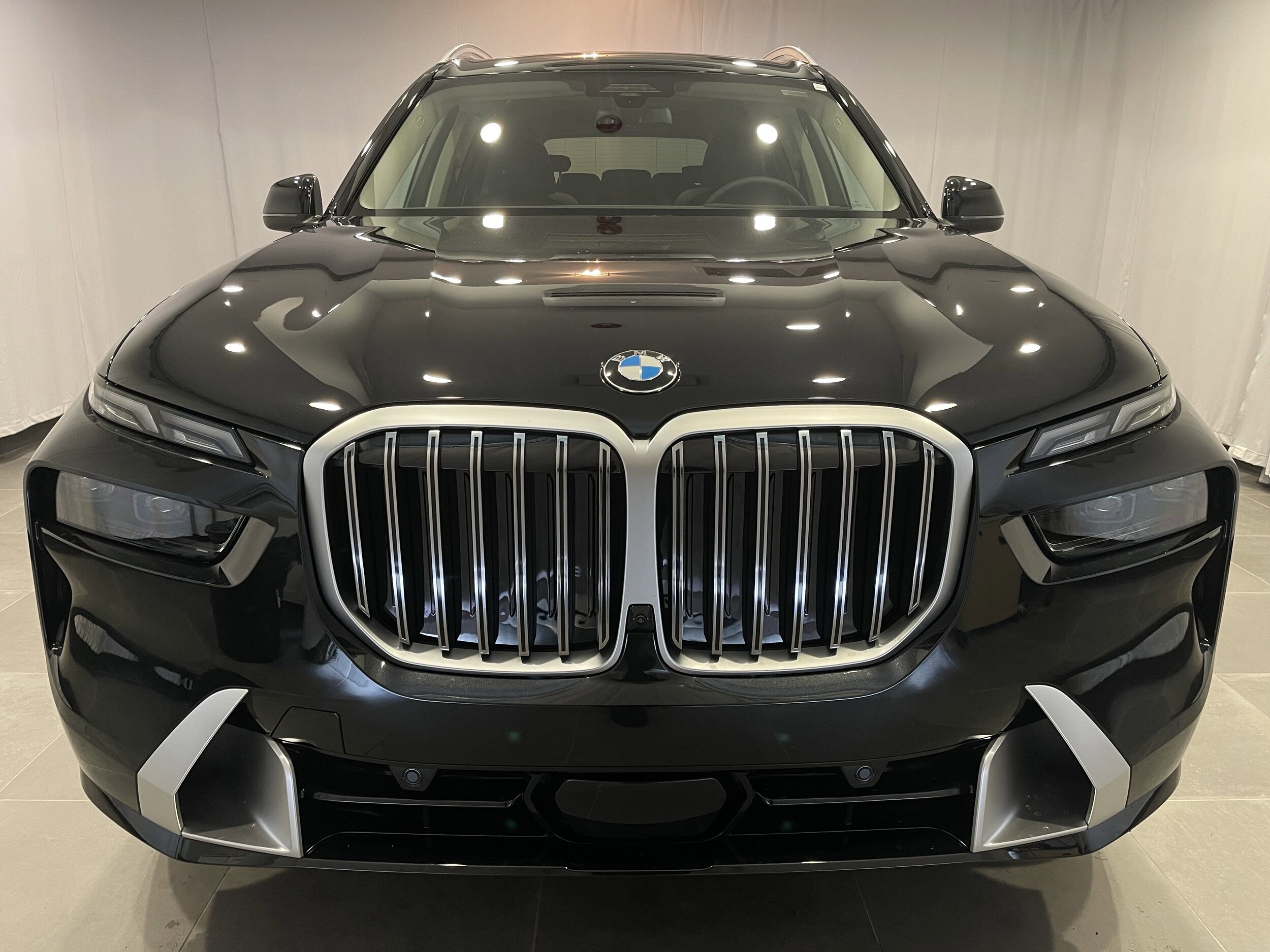 2026 Bmw X7 xDrive40i photo 2