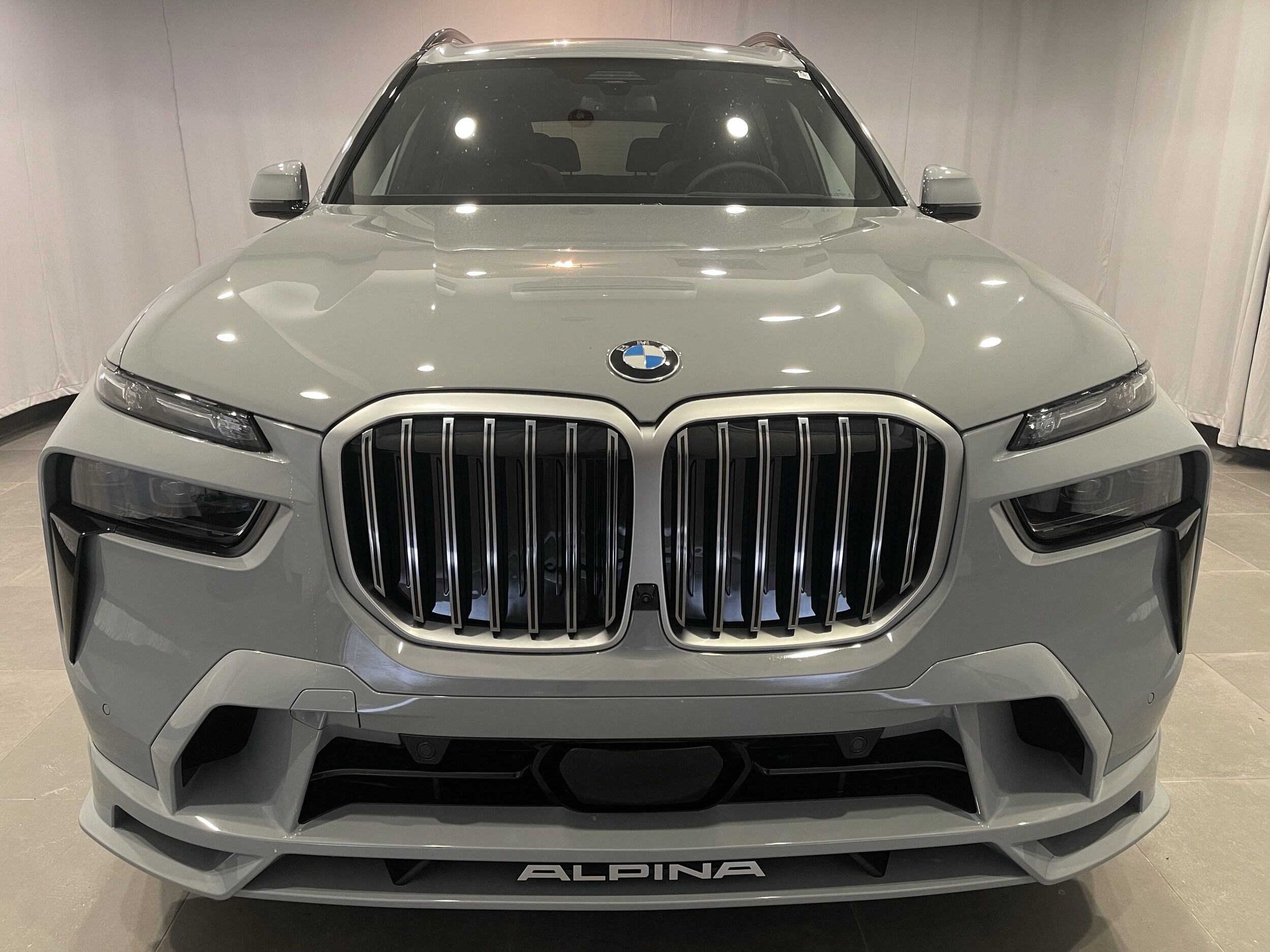 2025 Bmw X7 ALPINA XB7 photo 2
