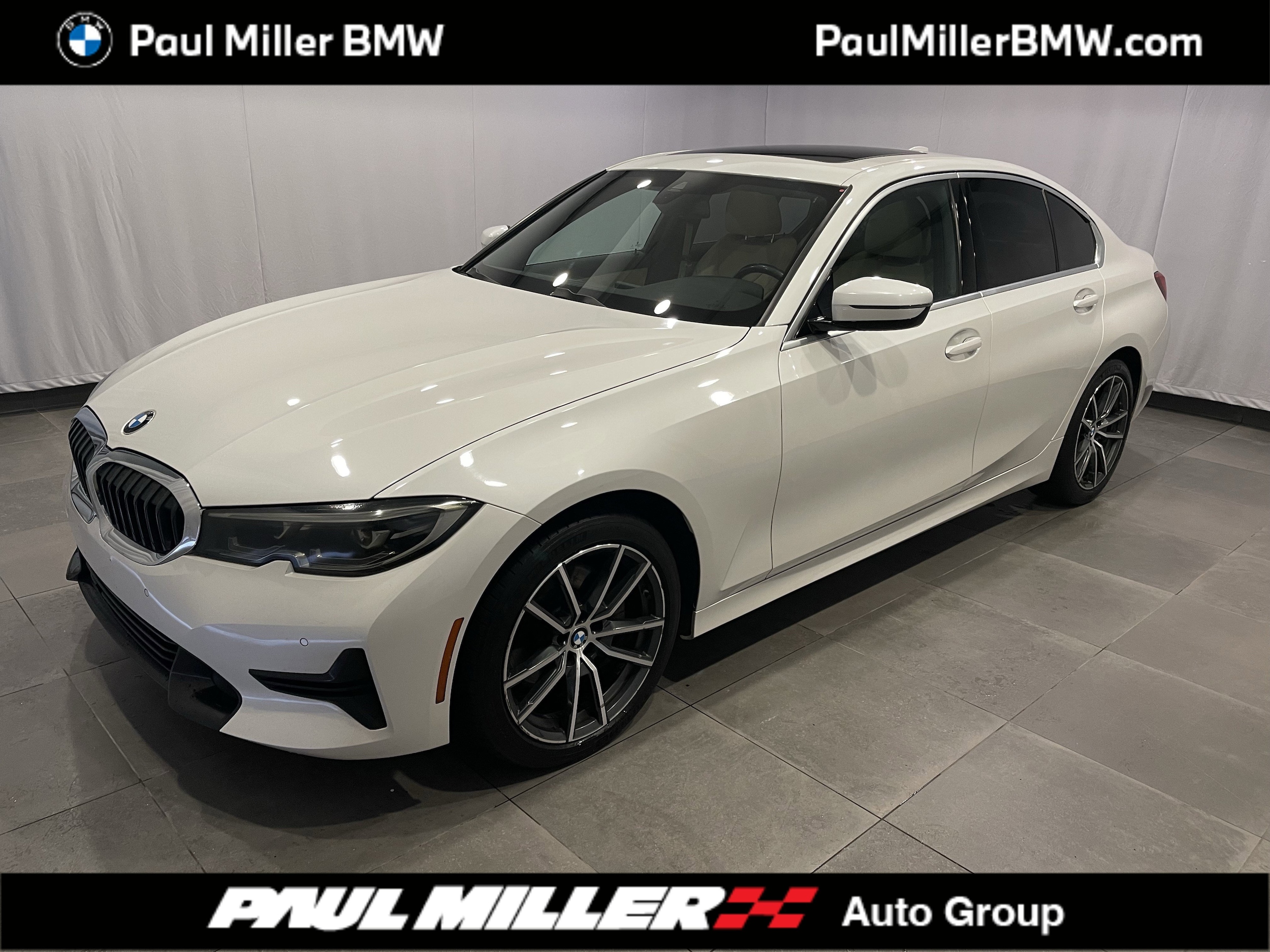 2020 BMW 3 Series 330i xDrive Sedan's photo