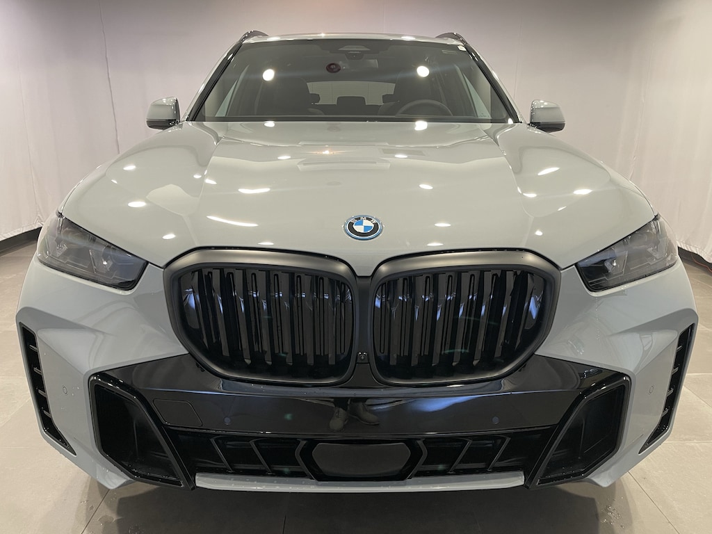 New 2026 BMW X5 PHEV xDrive50e SUV