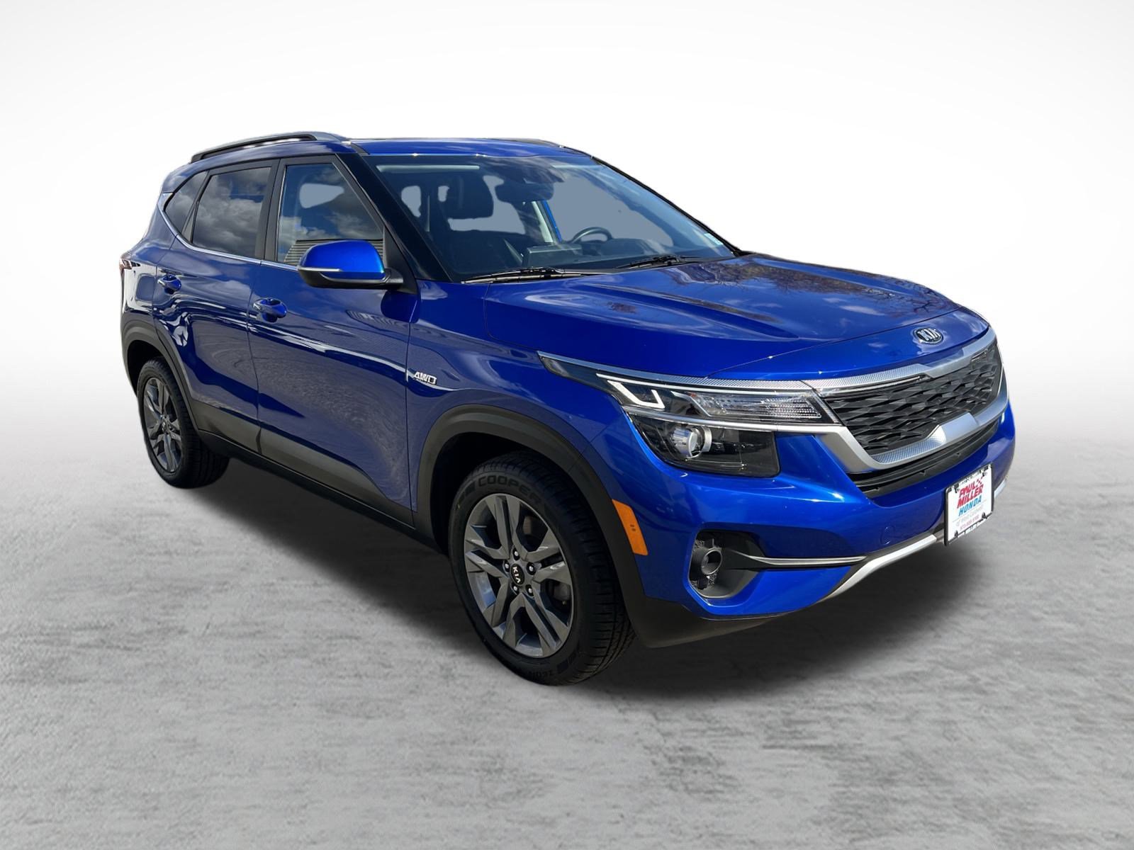 2021 Kia Seltos S photo 2