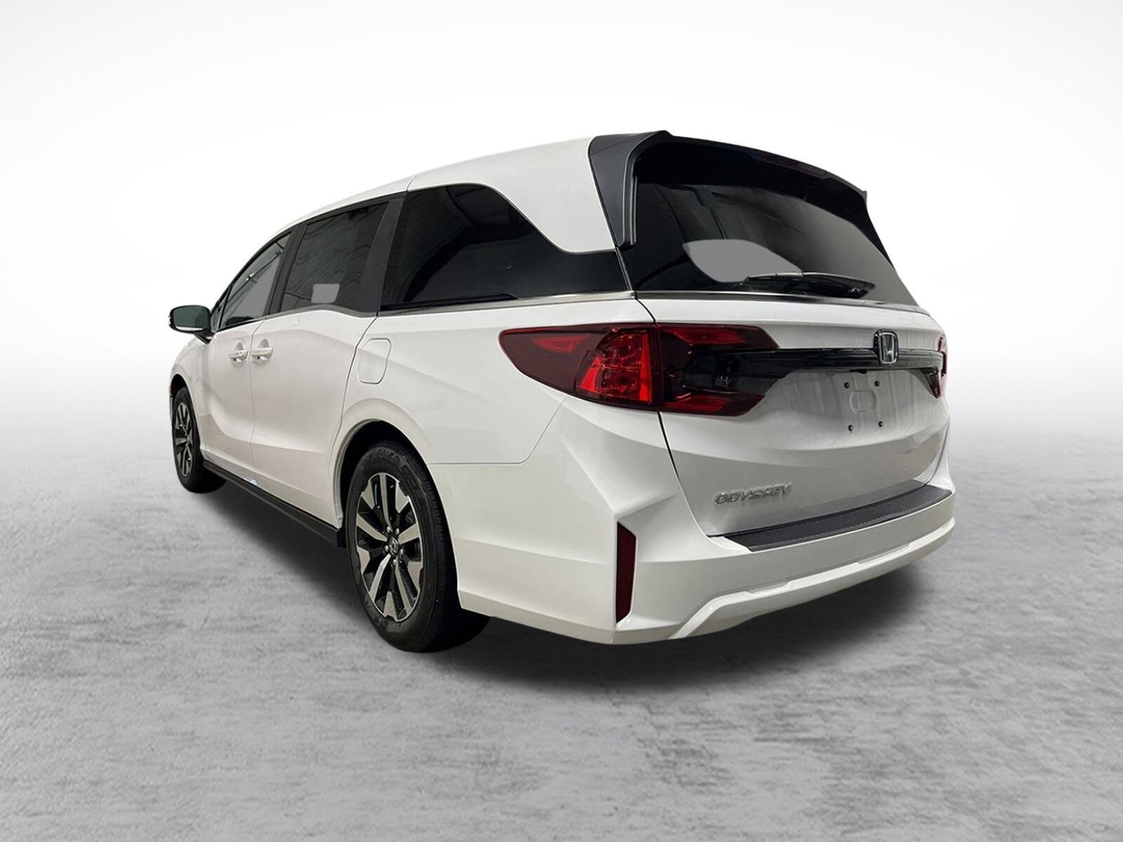 2026 Honda Odyssey EX-L photo 3