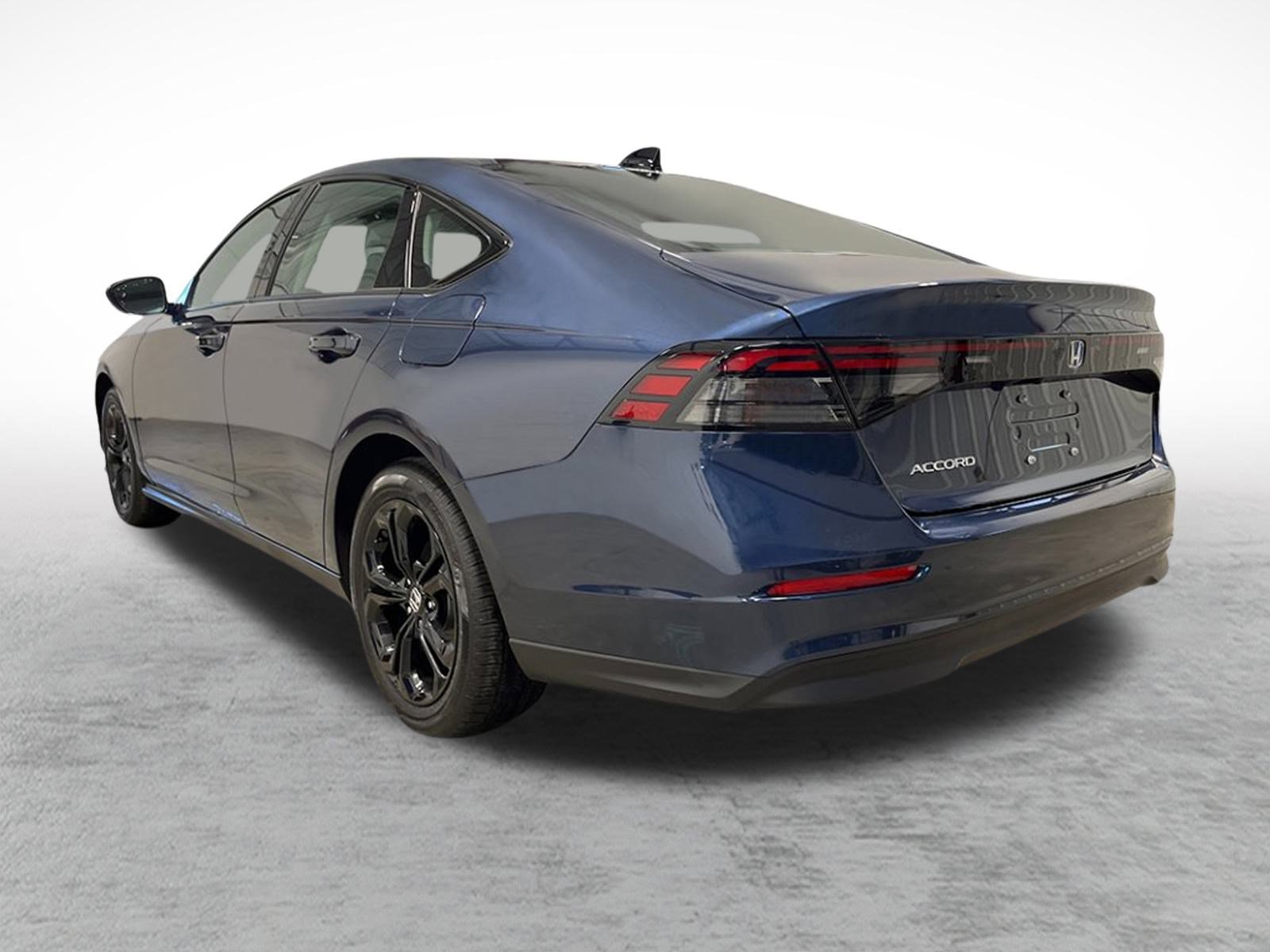 2025 Honda Accord SE photo 3