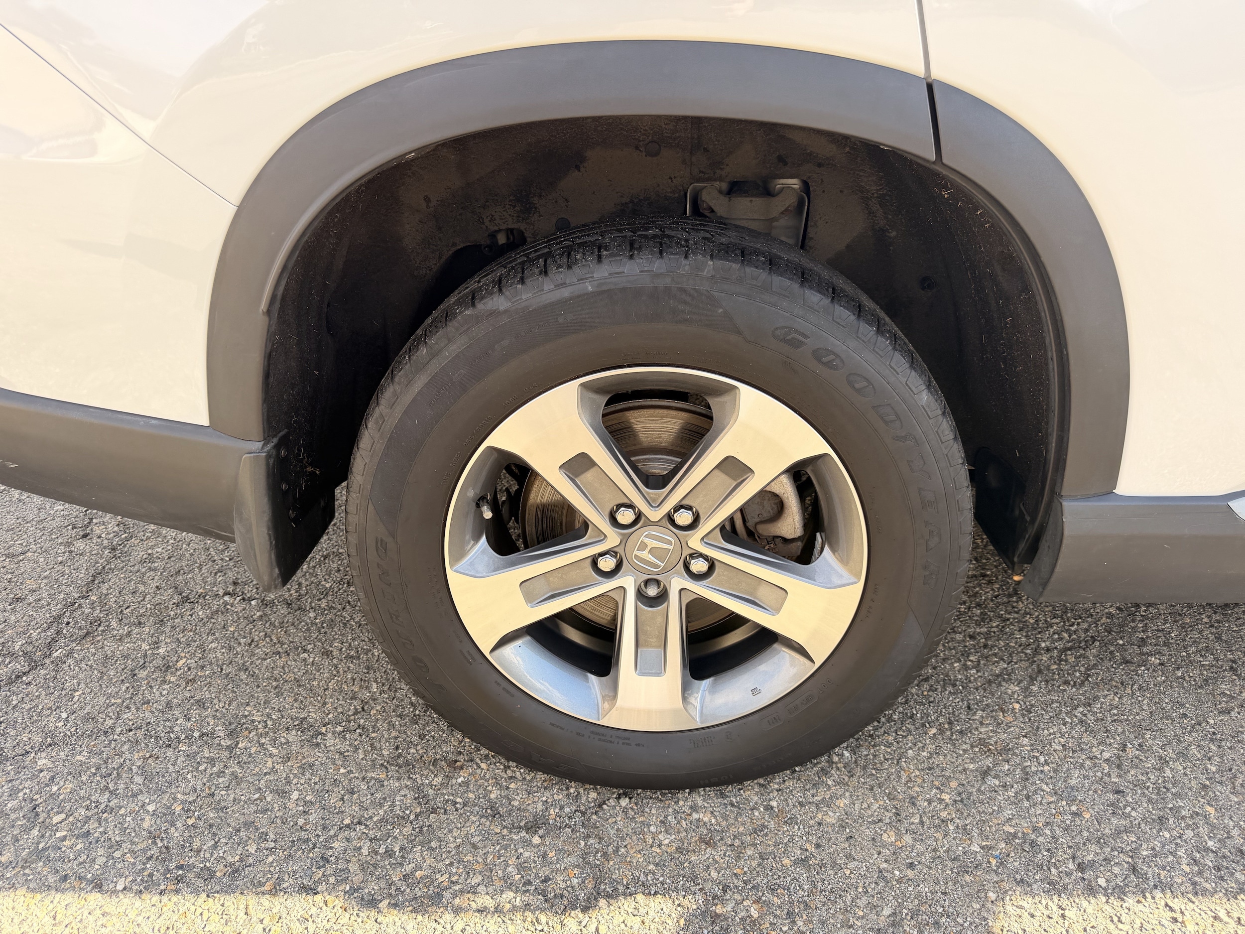 2023 Honda Pilot EX-L - Photo 9