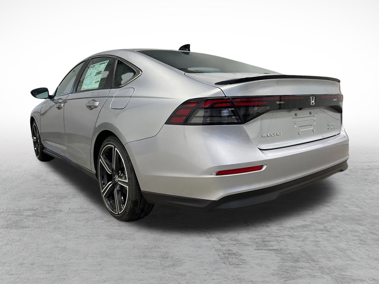 2025 Honda Accord Hybrid Sport photo 3