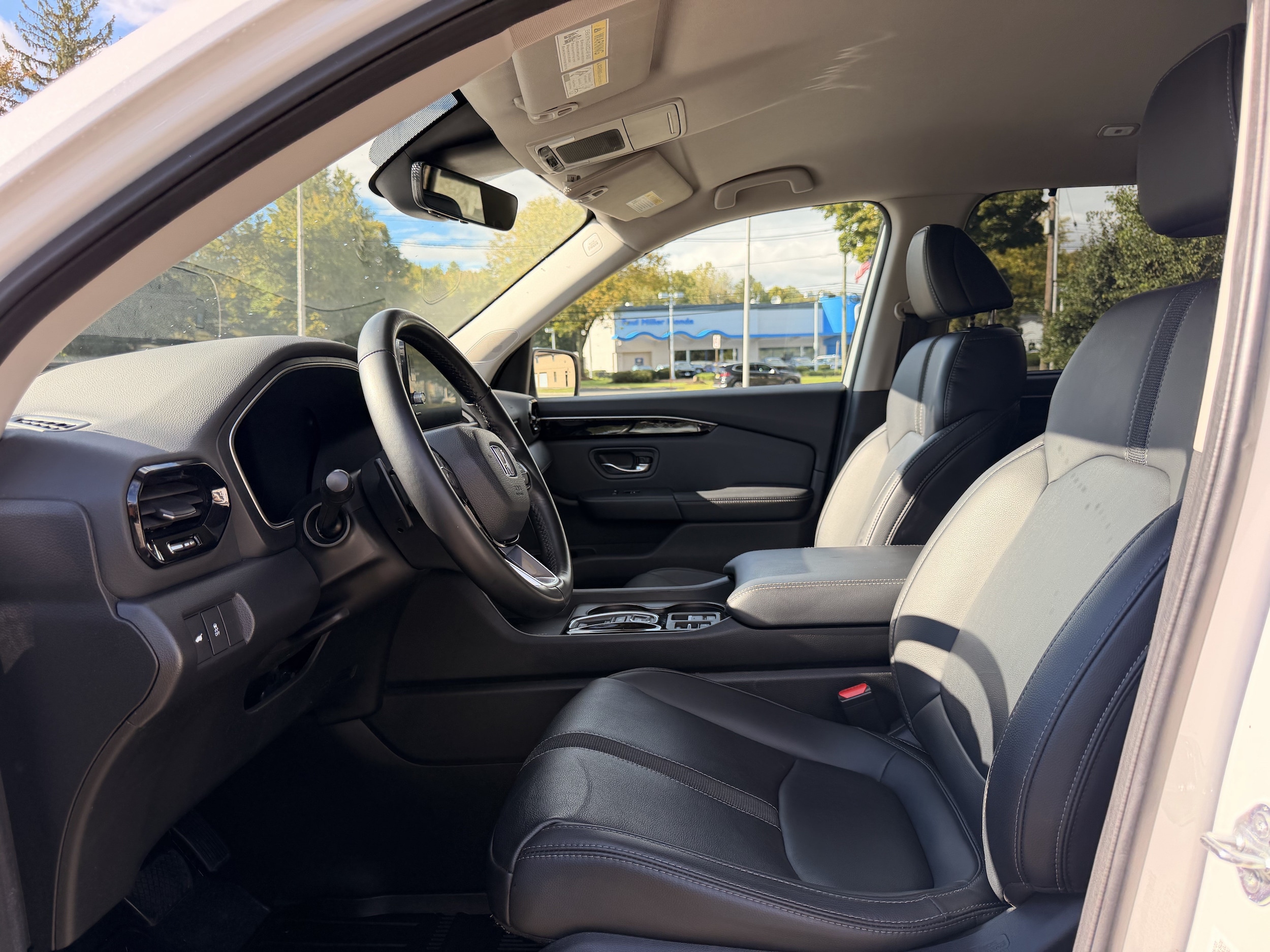2023 Honda Pilot EX-L - Photo 13