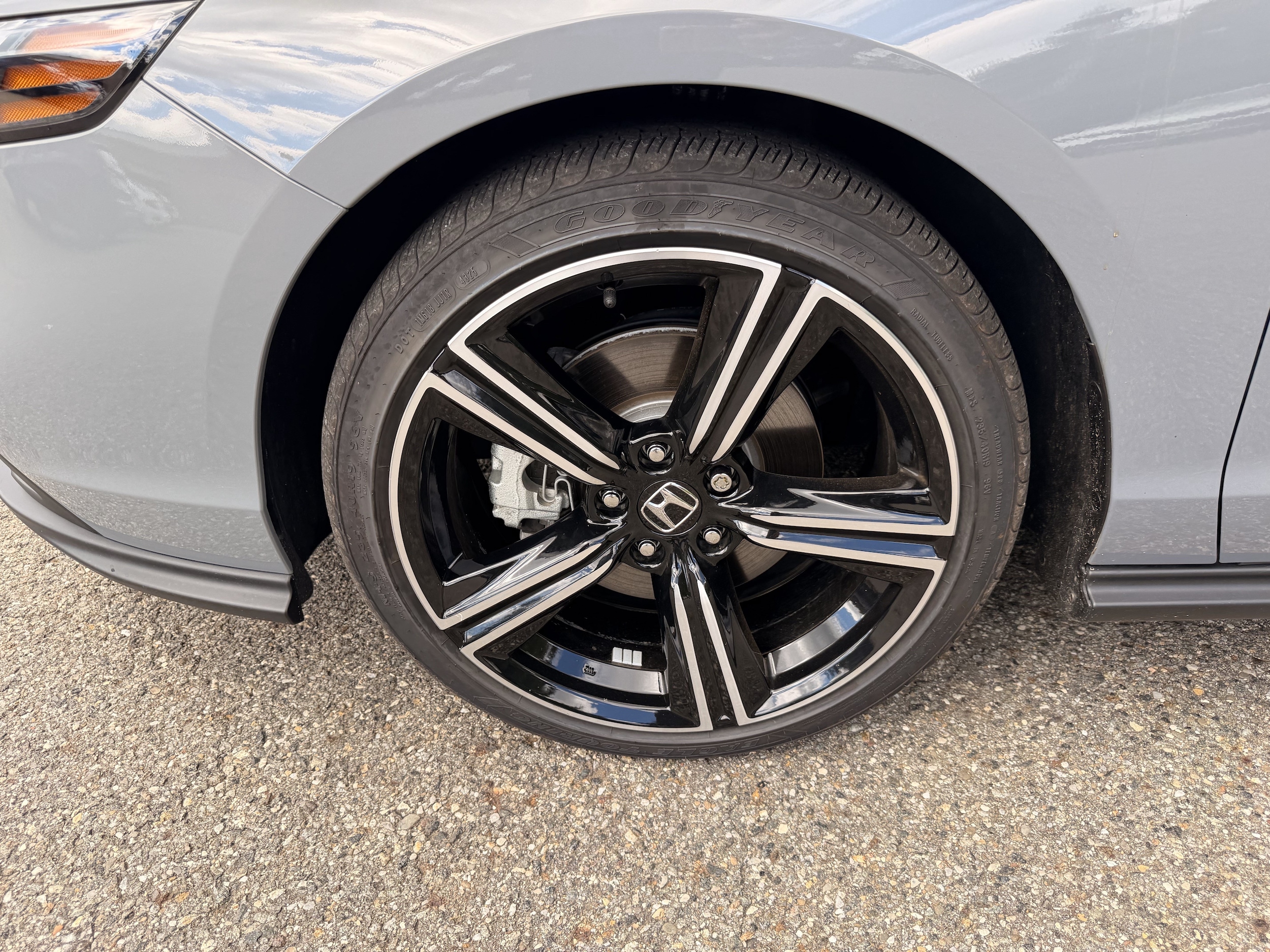 2025 Honda Accord Hybrid Sport - Photo 6
