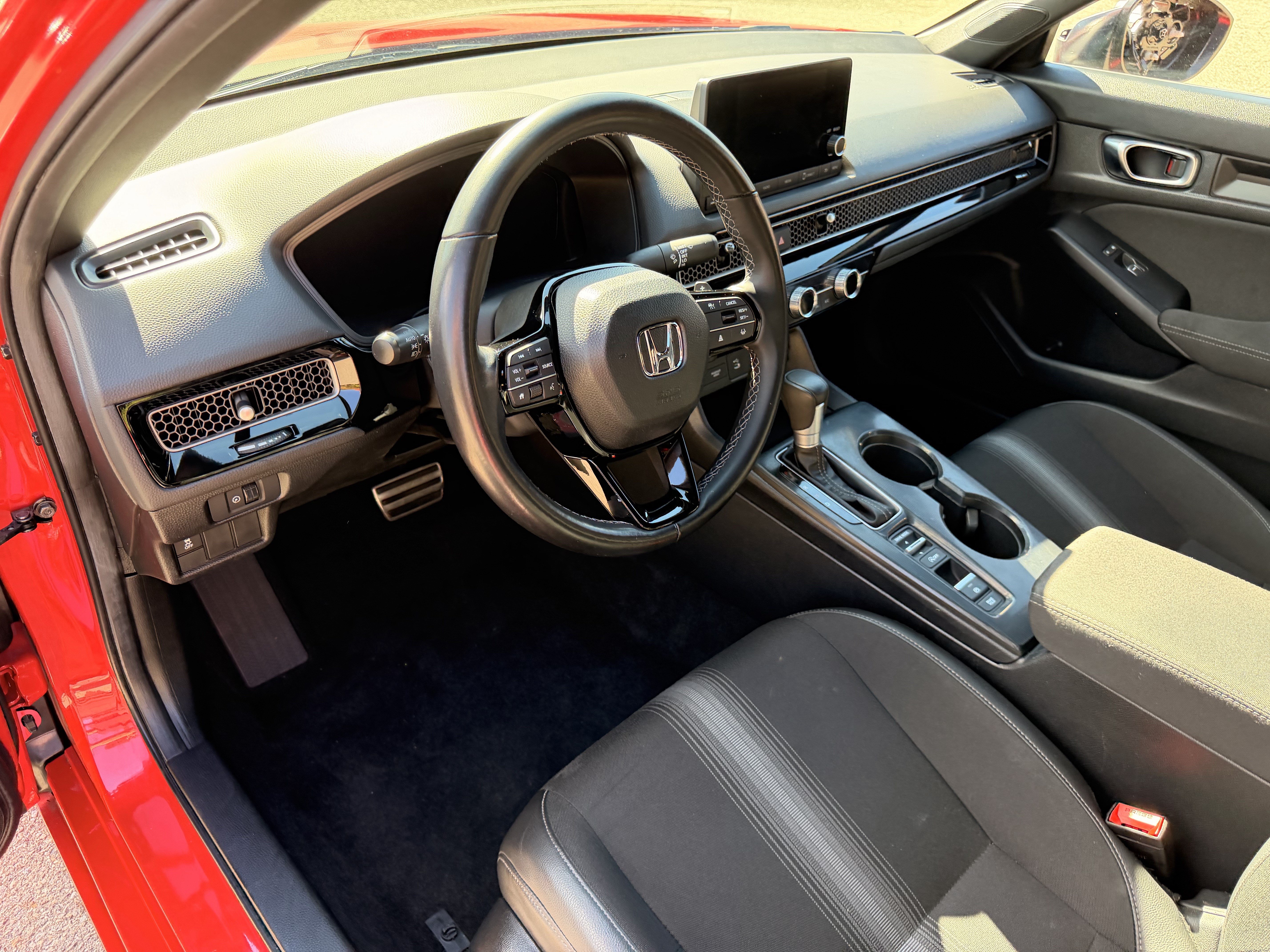 2025 Honda Civic Sport - Photo 6