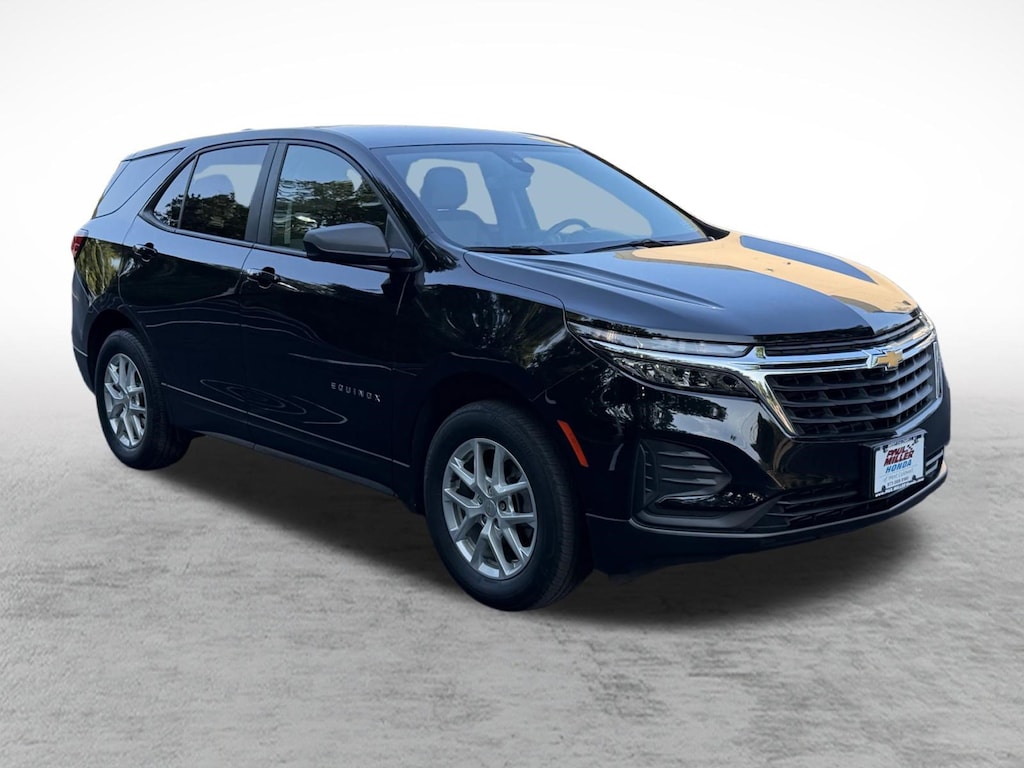 Used 2024 Chevrolet Equinox LS w/1LS SUV