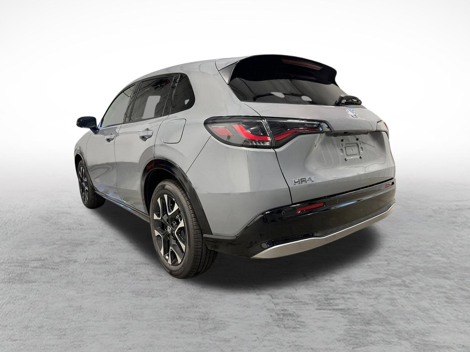 2026 Honda HR-V EX-L photo 3