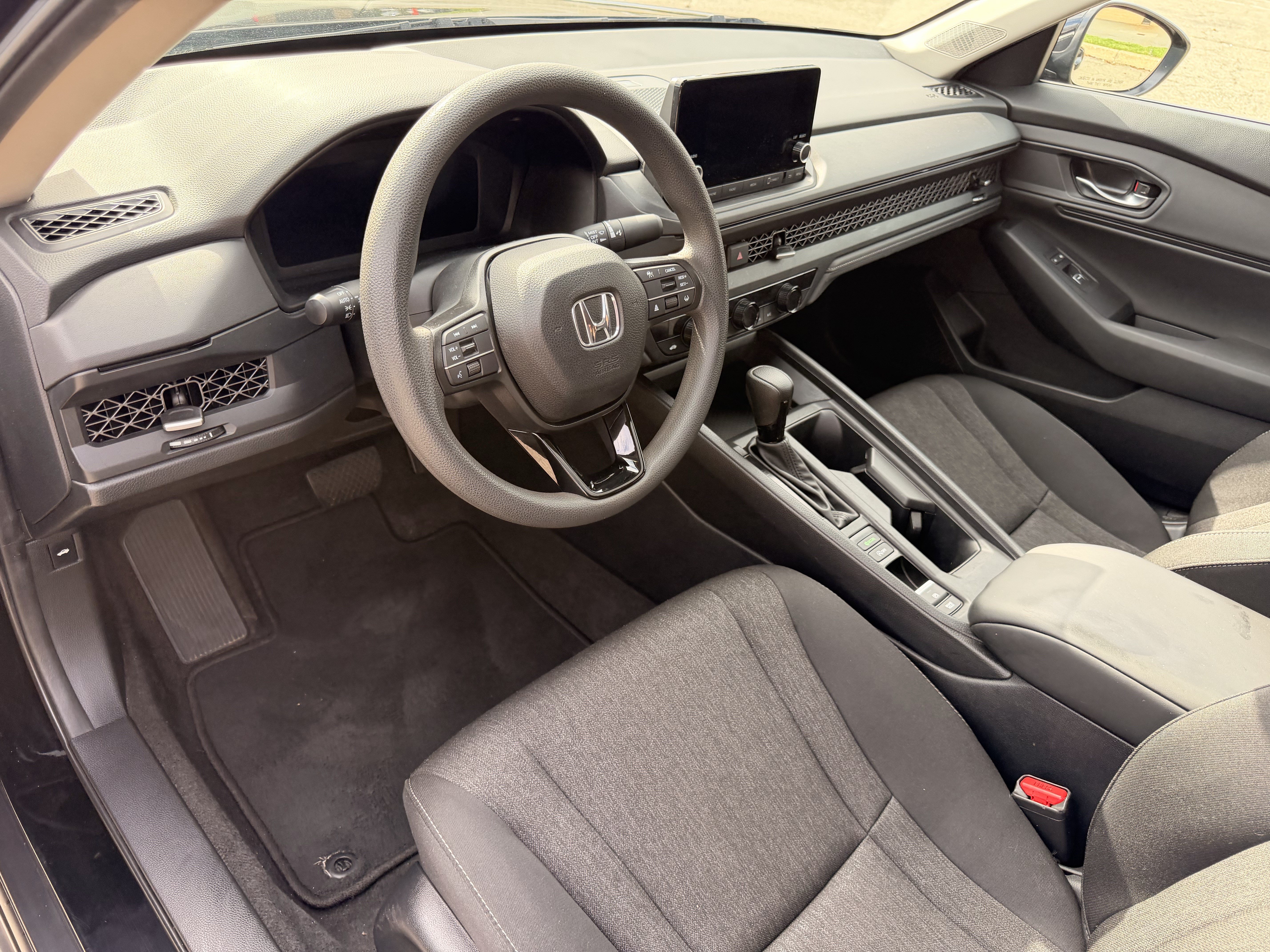 2024 Honda Accord EX - Photo 8