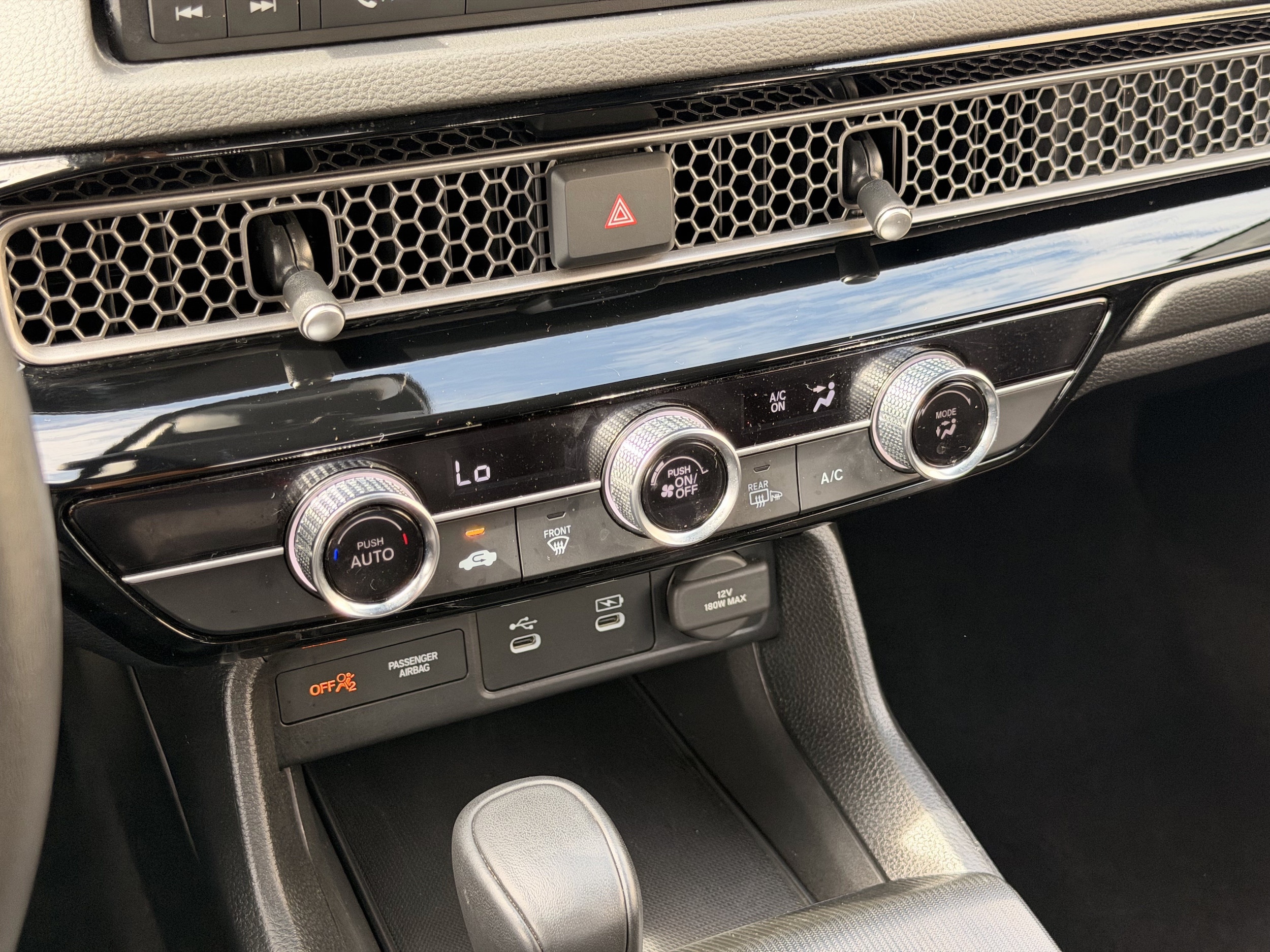 2025 Honda Civic Sport - Photo 24