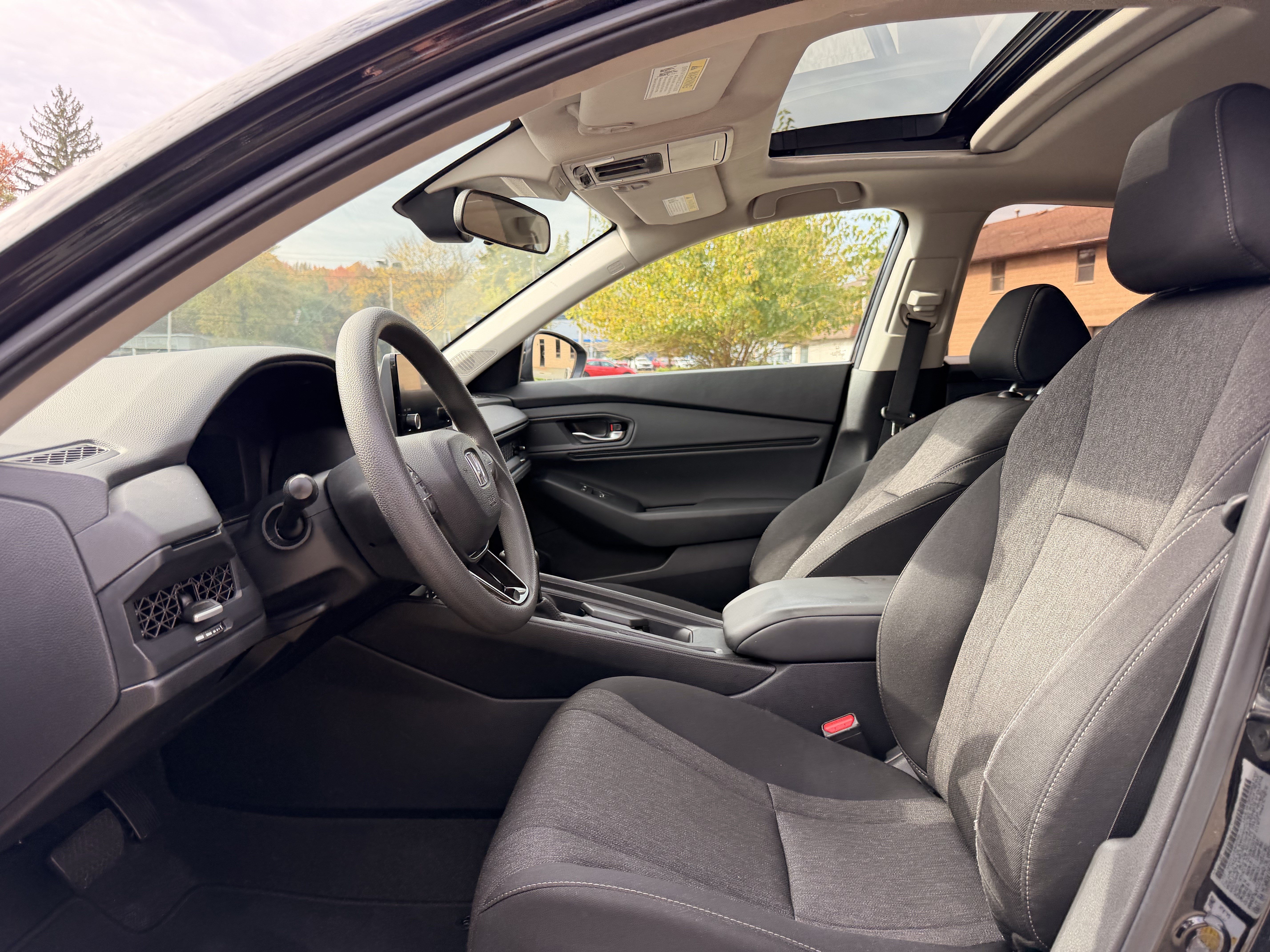 2024 Honda Accord EX - Photo 9