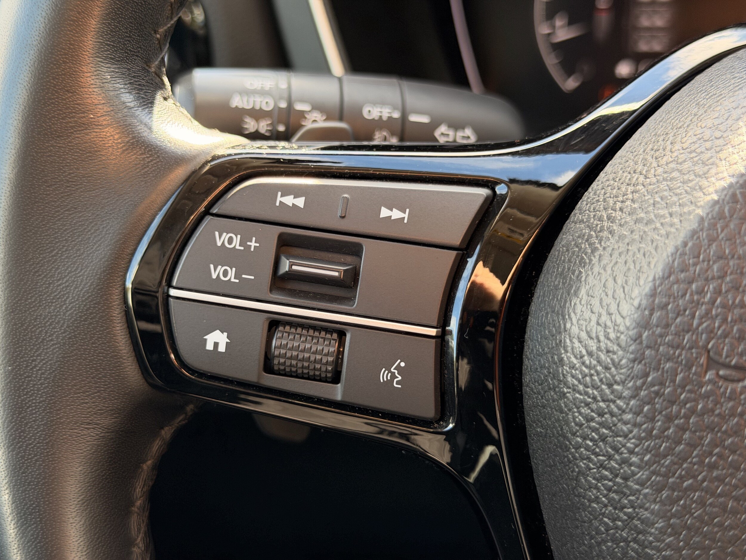 2023 Honda Pilot EX-L - Photo 21