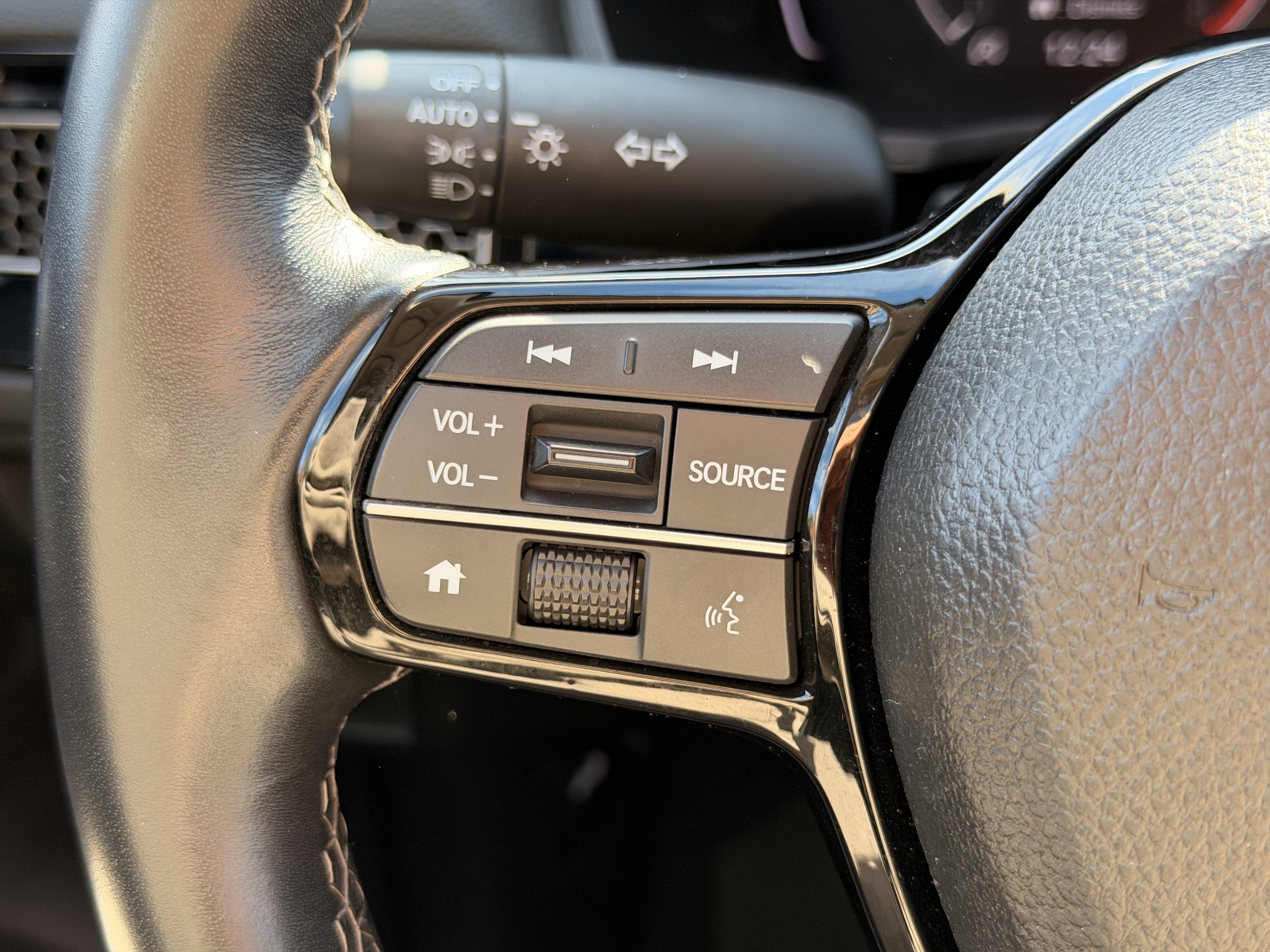 2024 Honda Civic EX - Photo 23