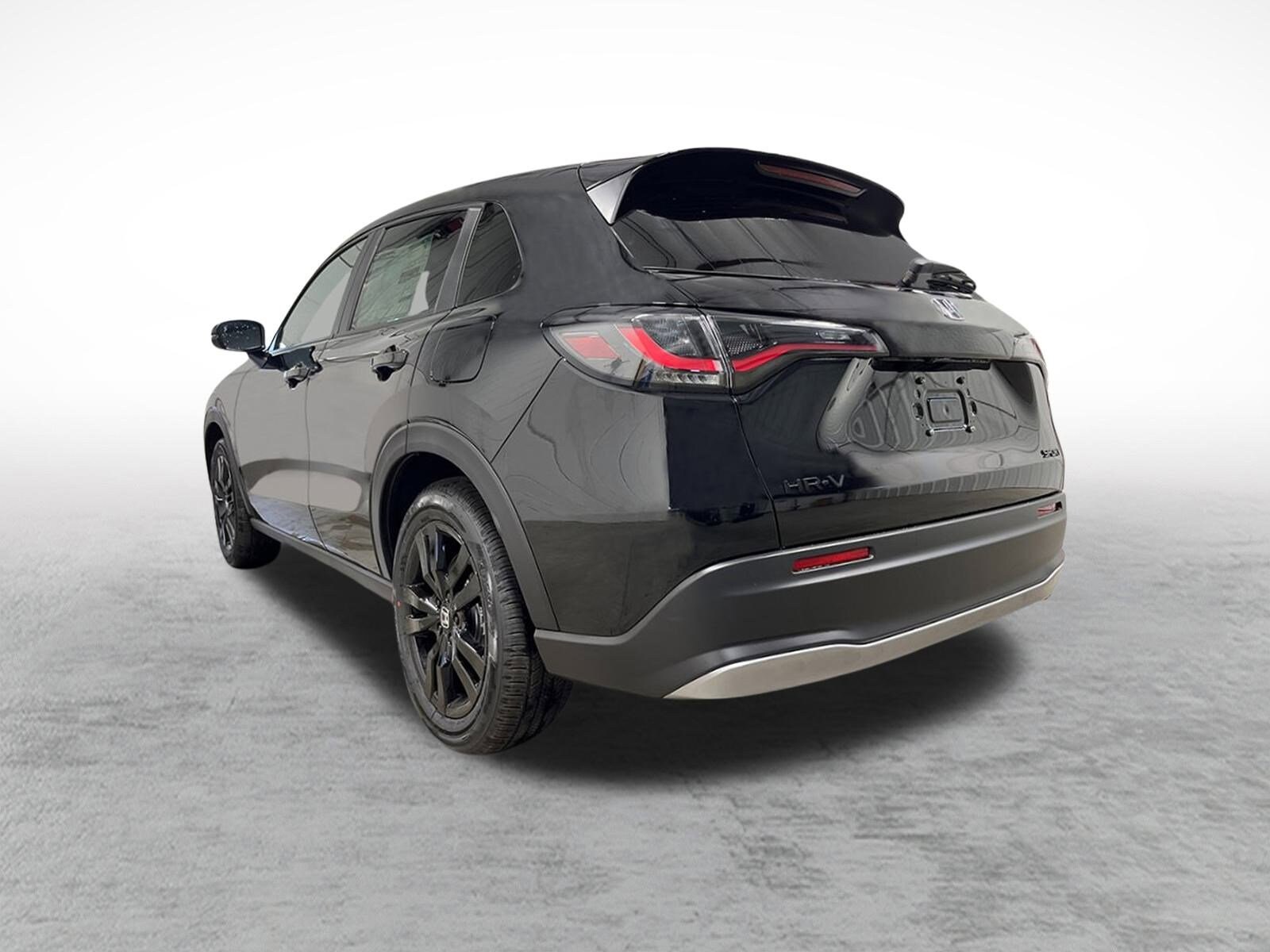 2026 Honda HR-V Sport photo 3