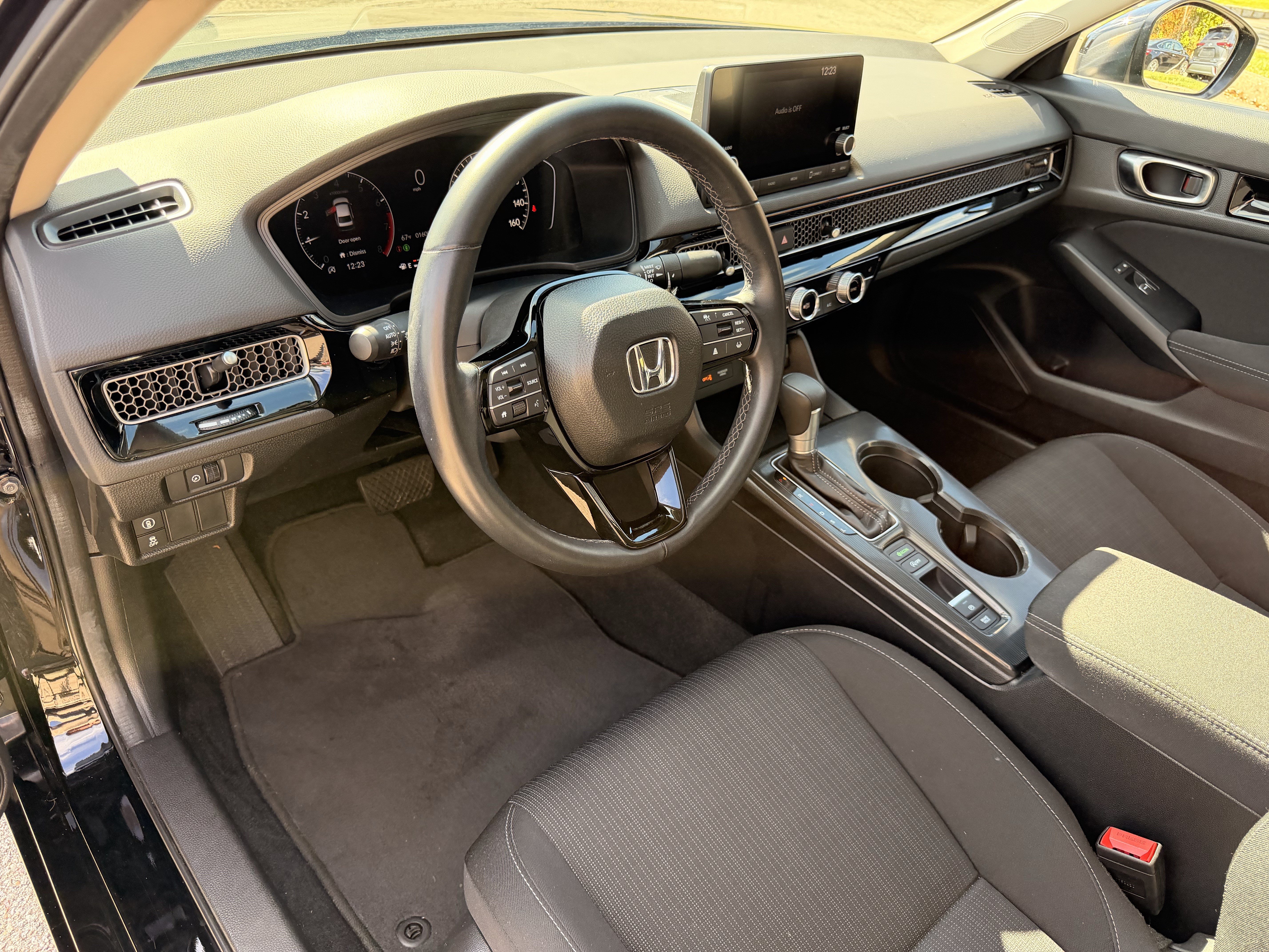 2024 Honda Civic EX - Photo 12