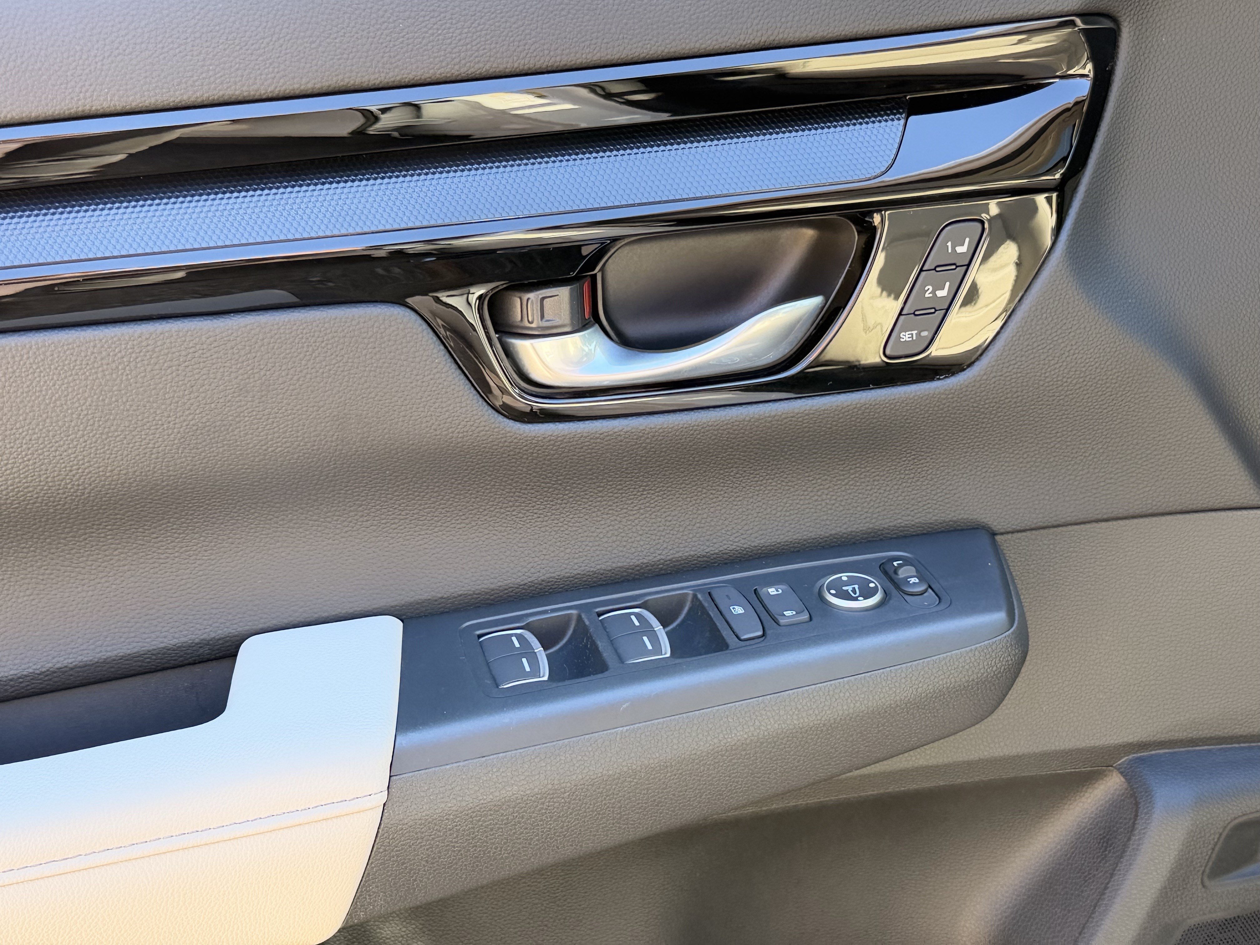 2024 Honda CR-V EX-L - Photo 11