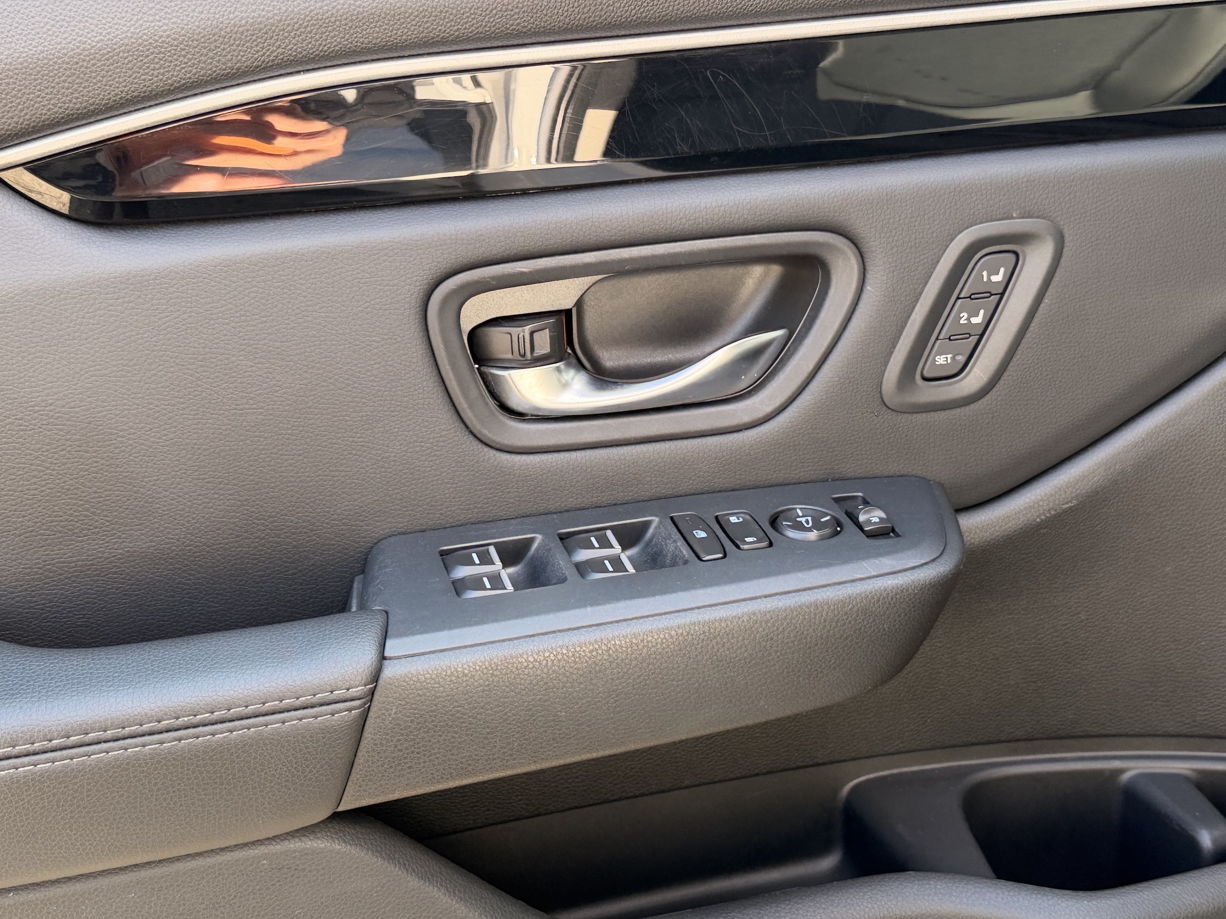 2023 Honda Pilot EX-L - Photo 11
