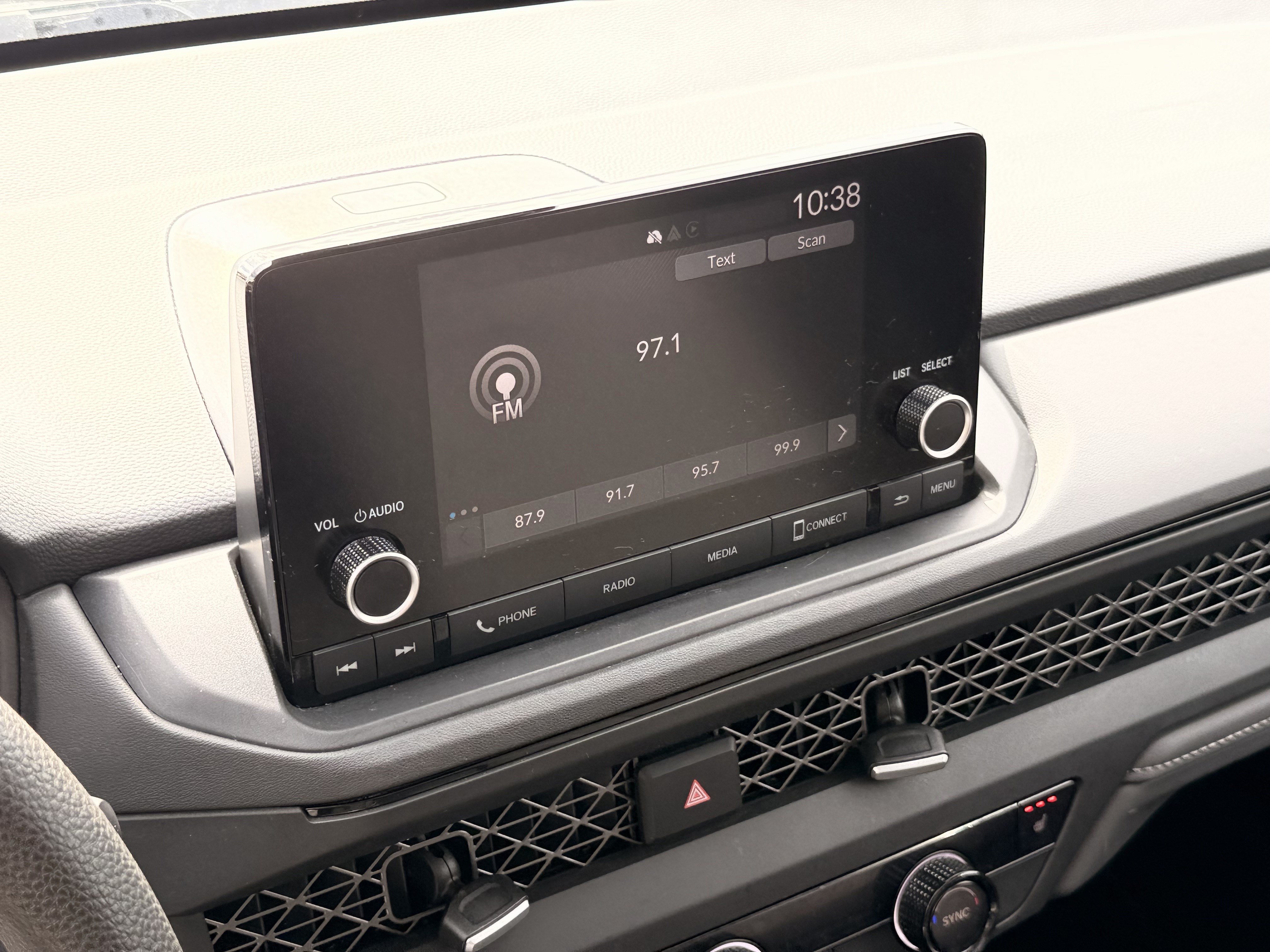 2024 Honda Accord EX - Photo 17