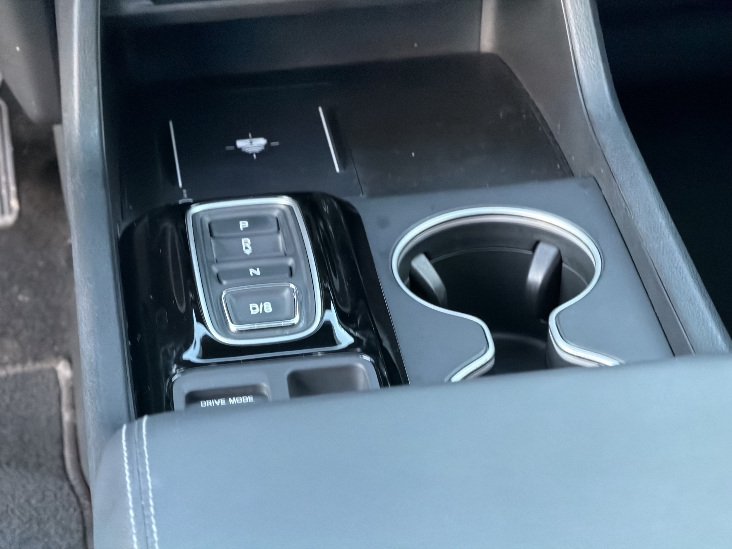 2023 Honda Pilot Touring - Photo 18