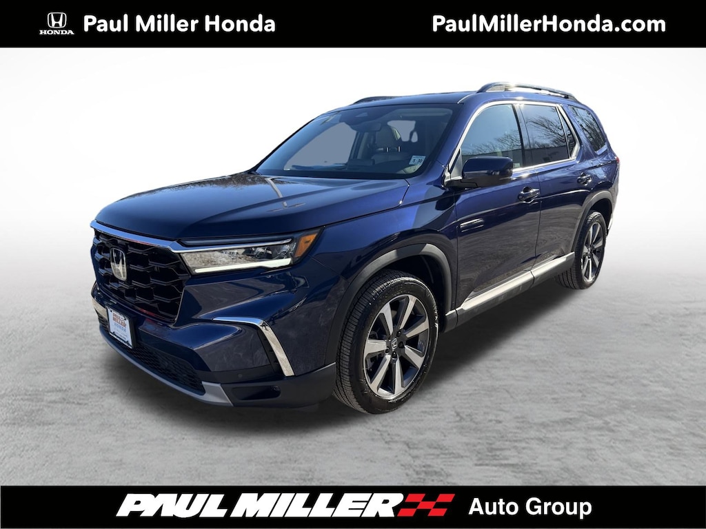 Certified 2025 Honda Pilot Touring SUV
