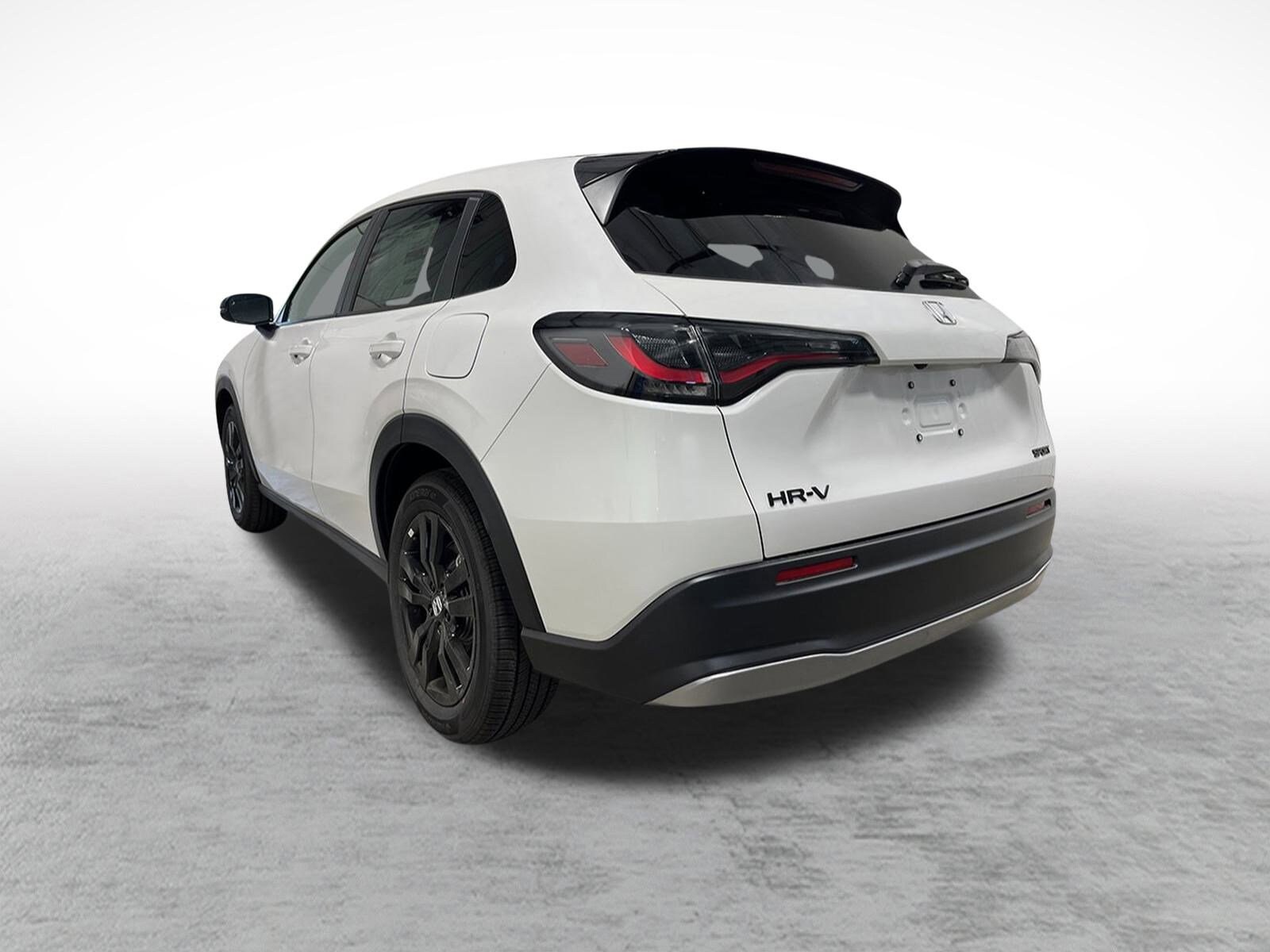 2026 Honda HR-V Sport photo 3