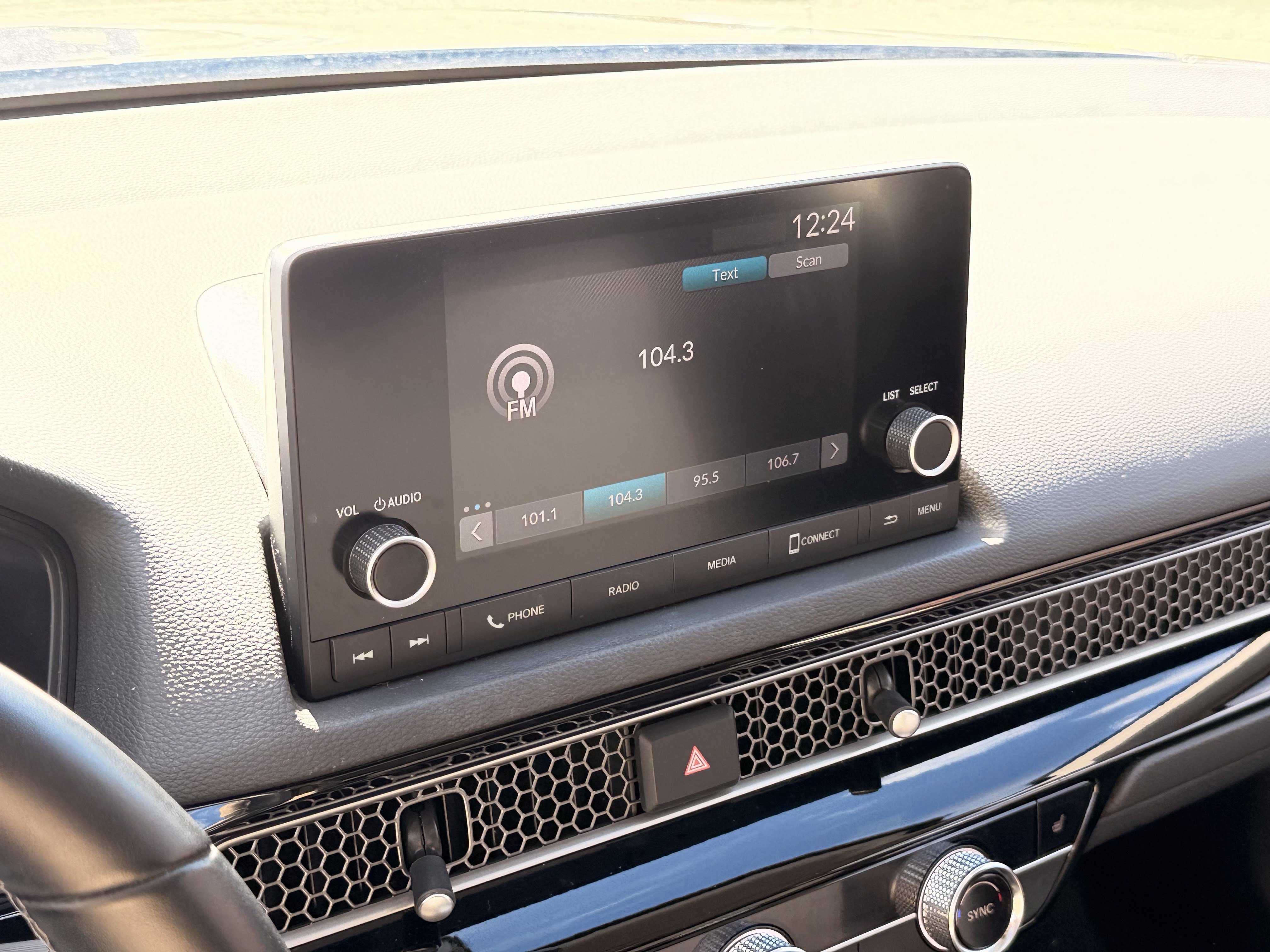 2024 Honda Civic EX - Photo 21