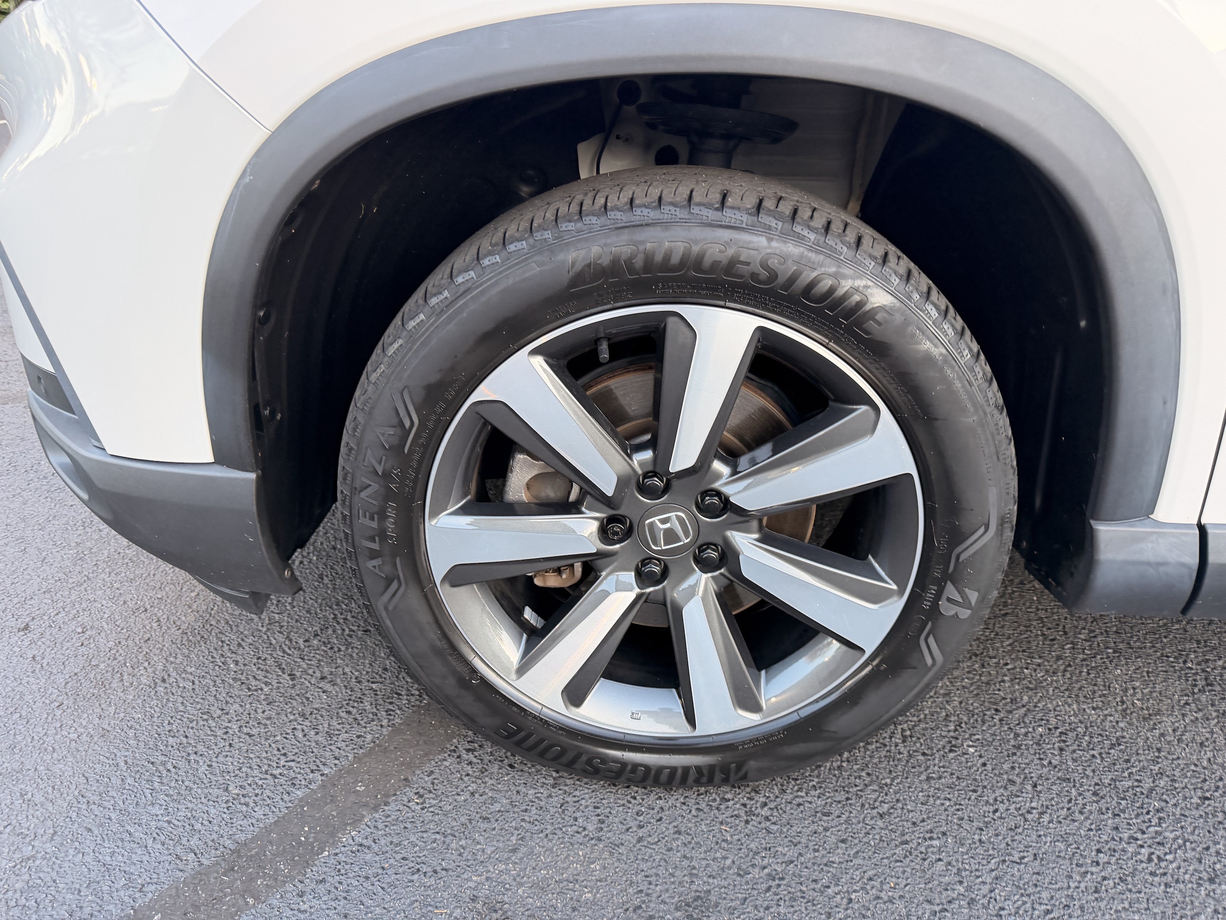 2023 Honda Pilot Touring - Photo 7