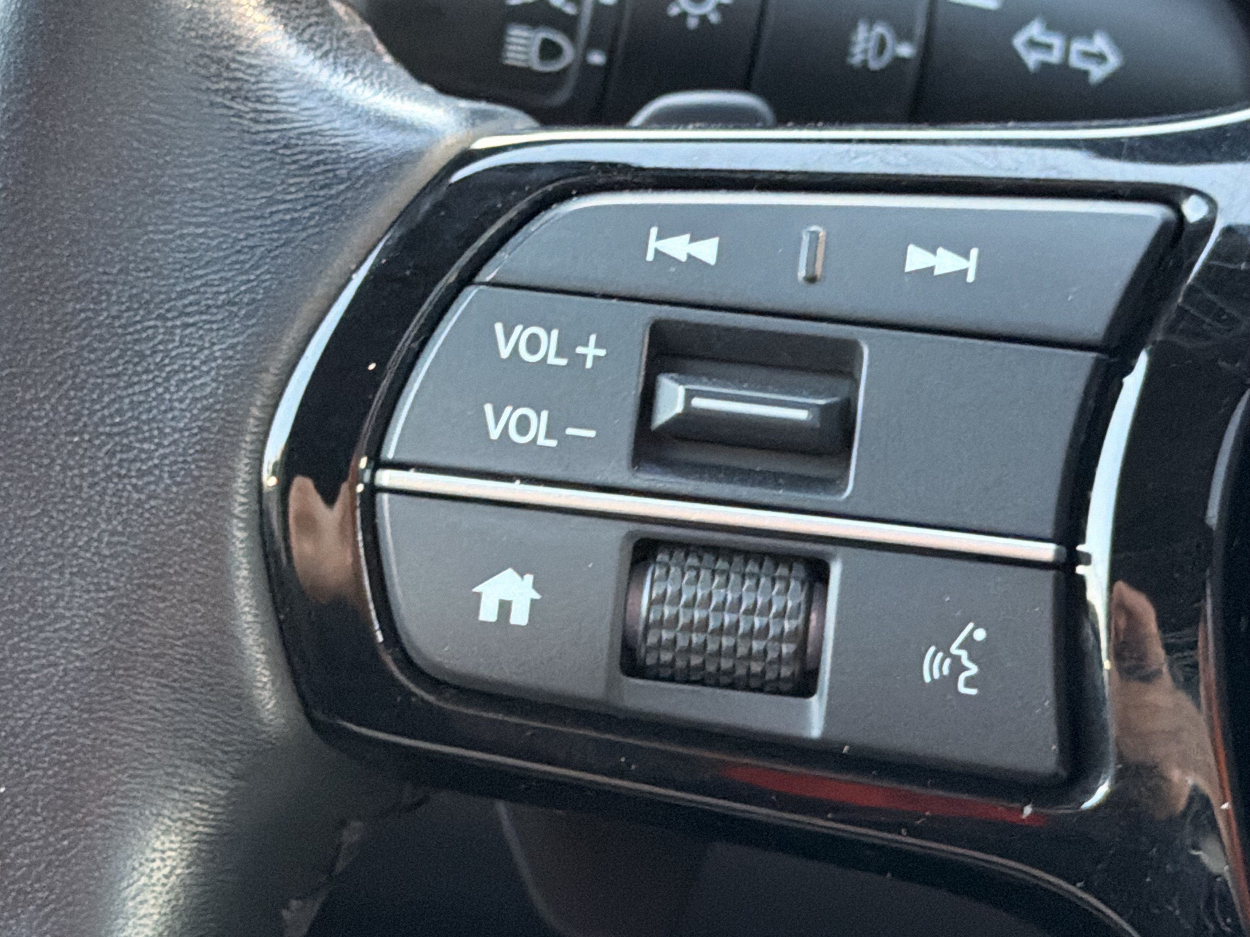 2023 Honda Pilot Touring - Photo 22