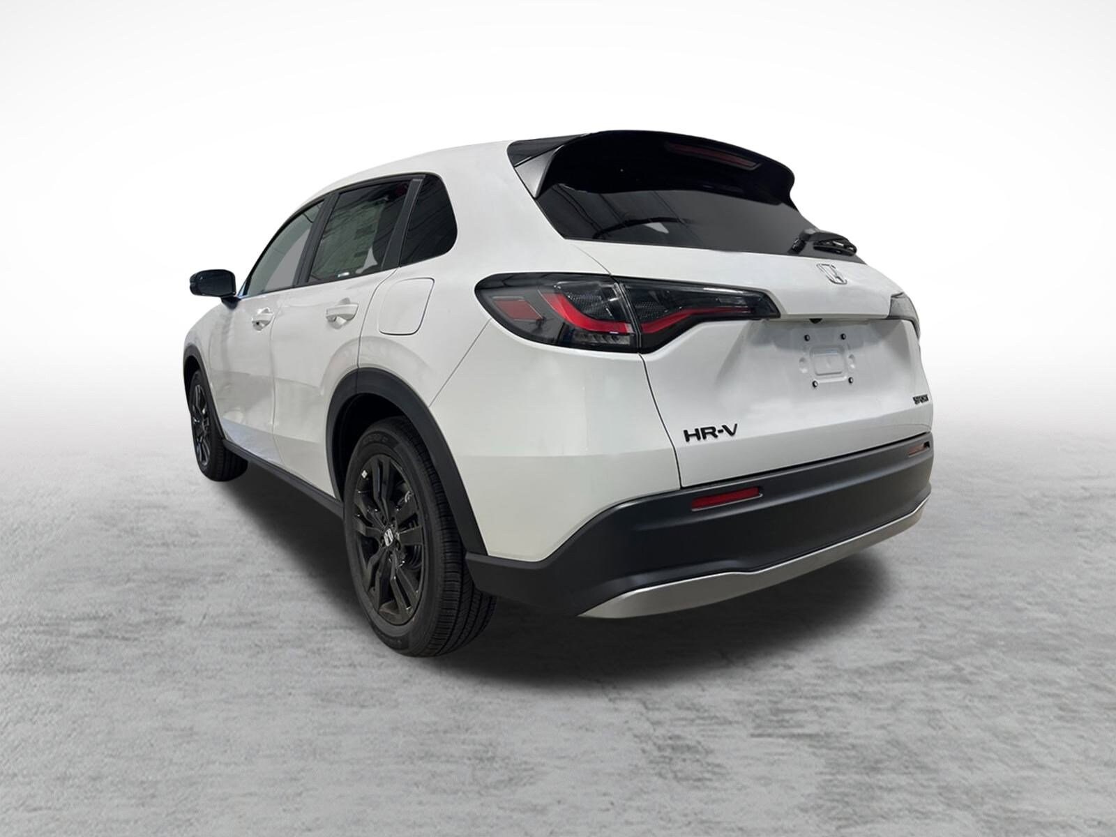 2026 Honda HR-V Sport photo 2