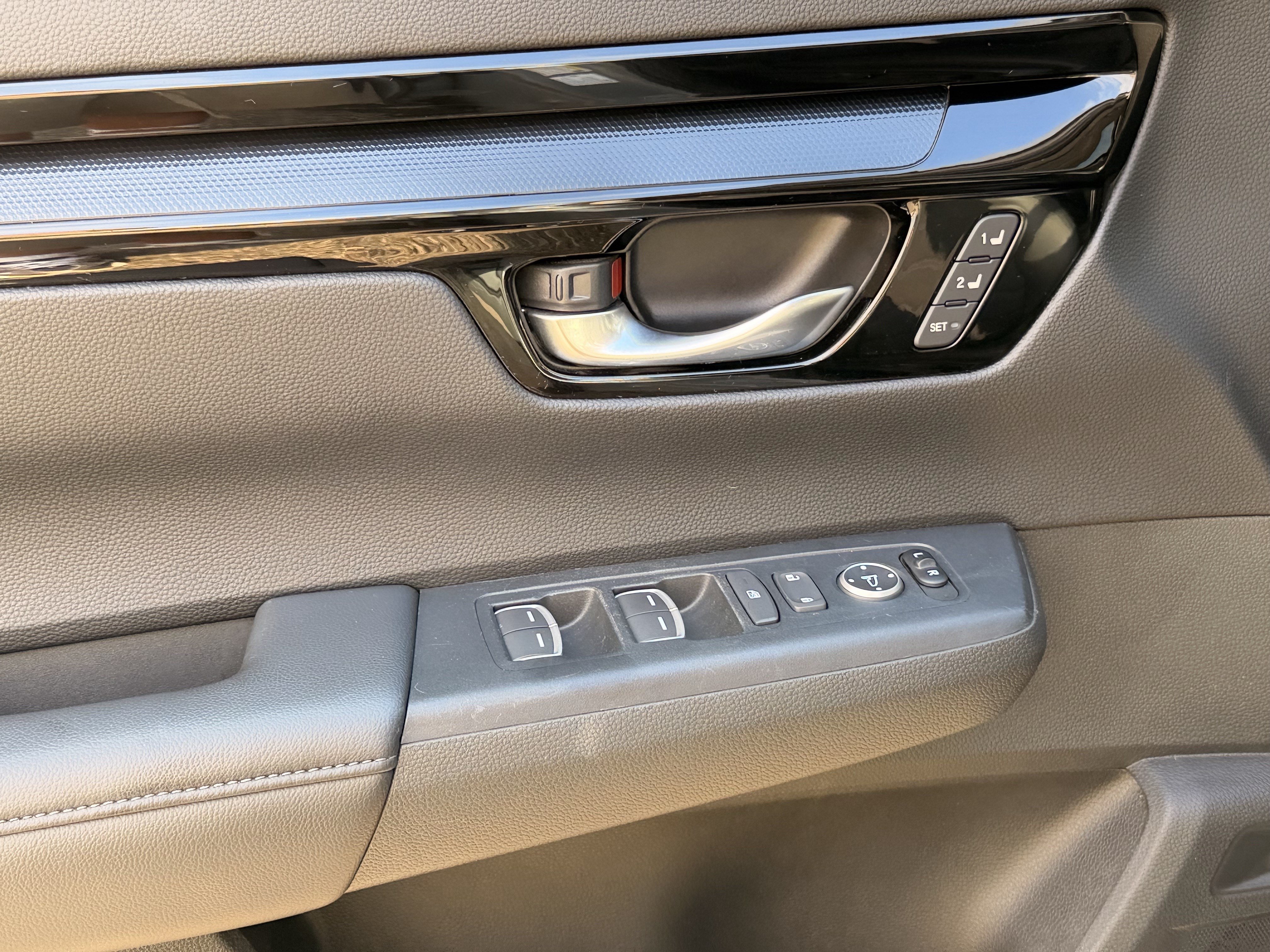 2024 Honda CR-V EX-L - Photo 11