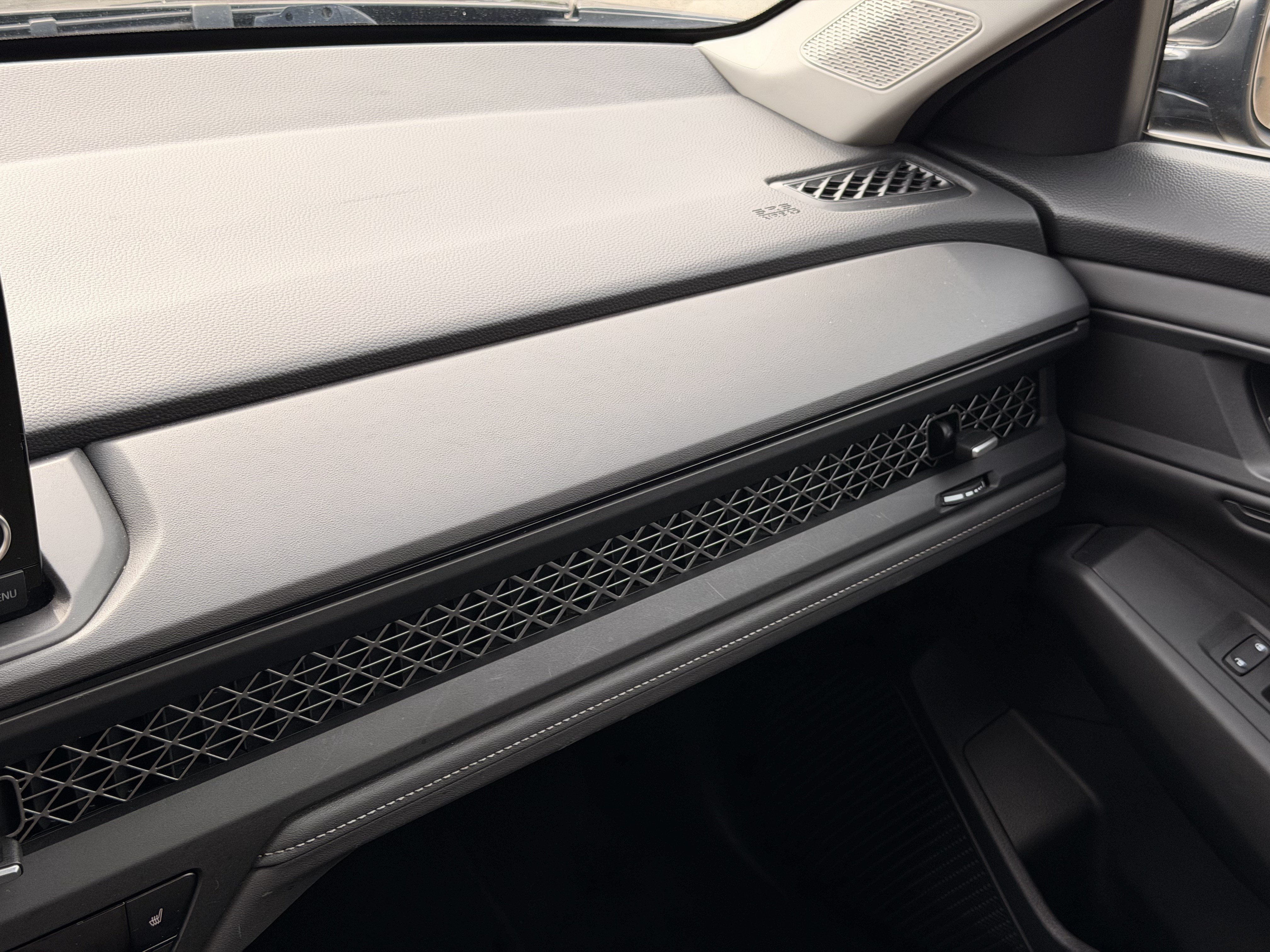 2024 Honda Accord EX - Photo 23